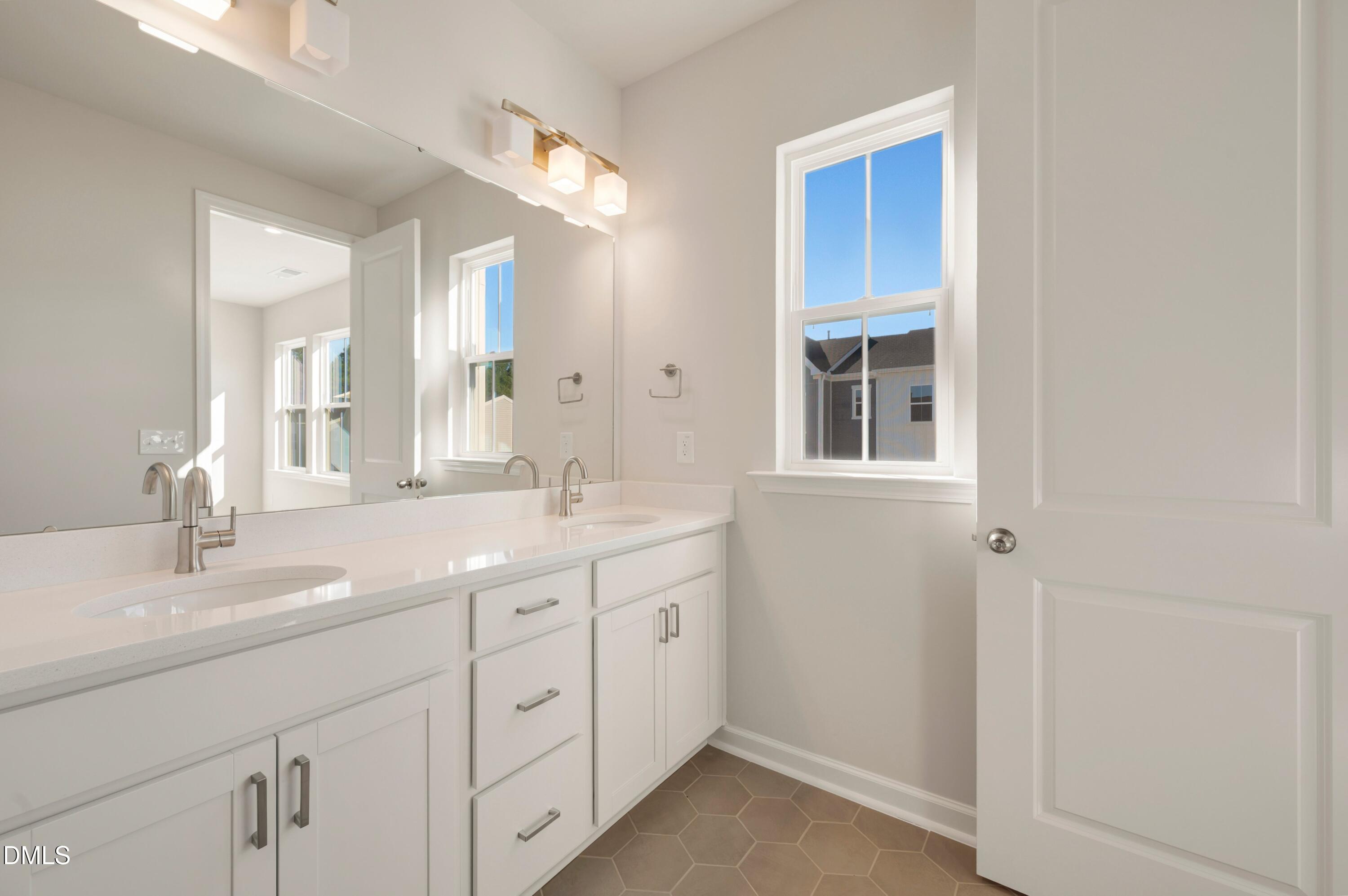 702 Hyperion Alley Property Photo 29