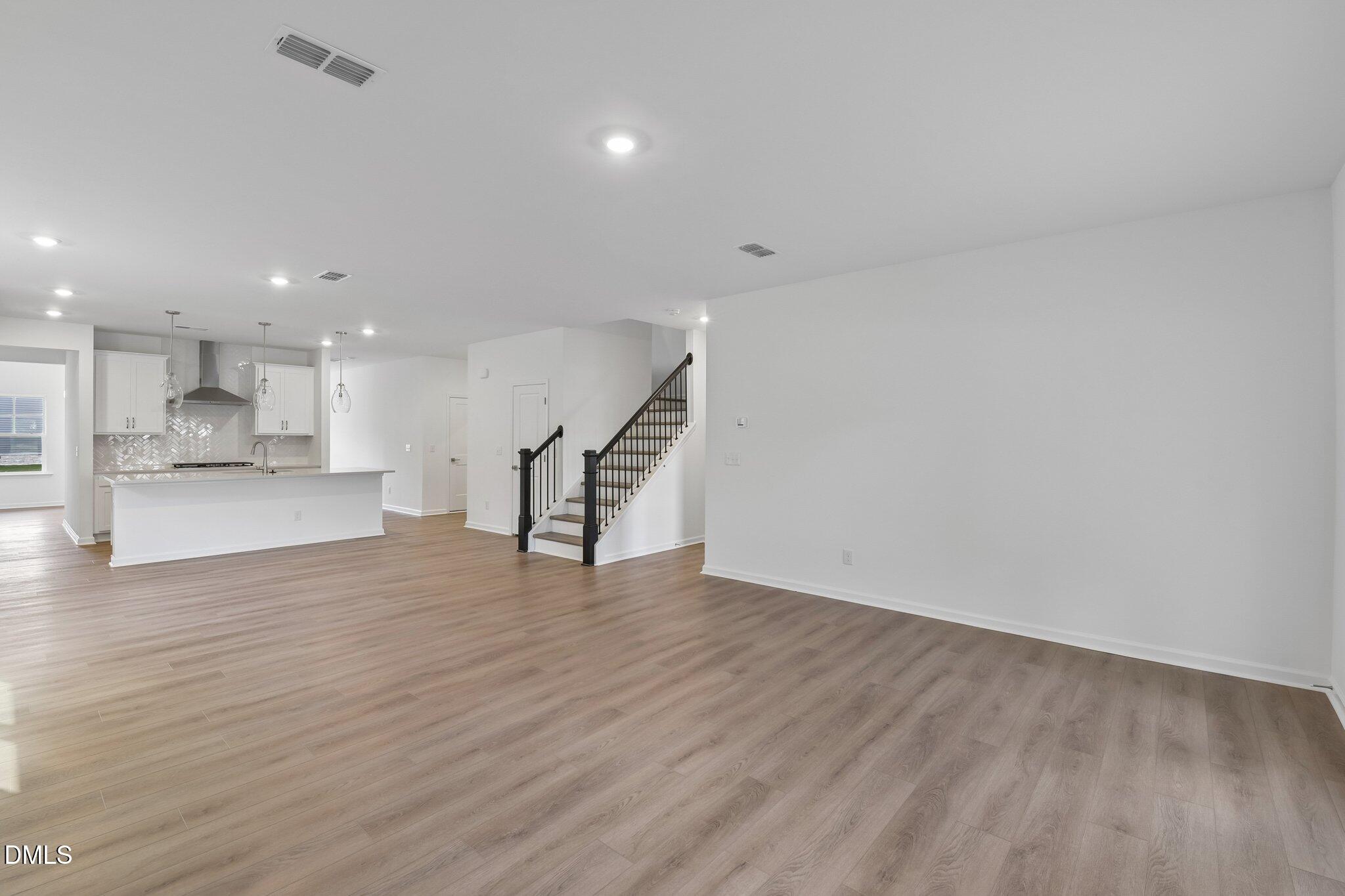 605 Posterity Place 58 Property Photo 7