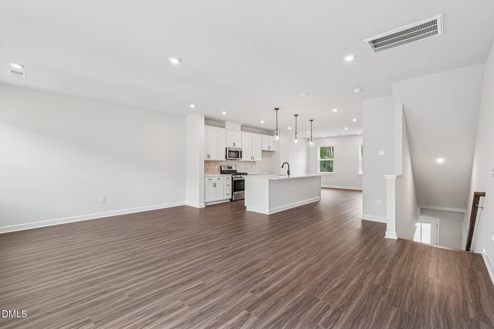 708 Hyperion Alley Property Photo 1