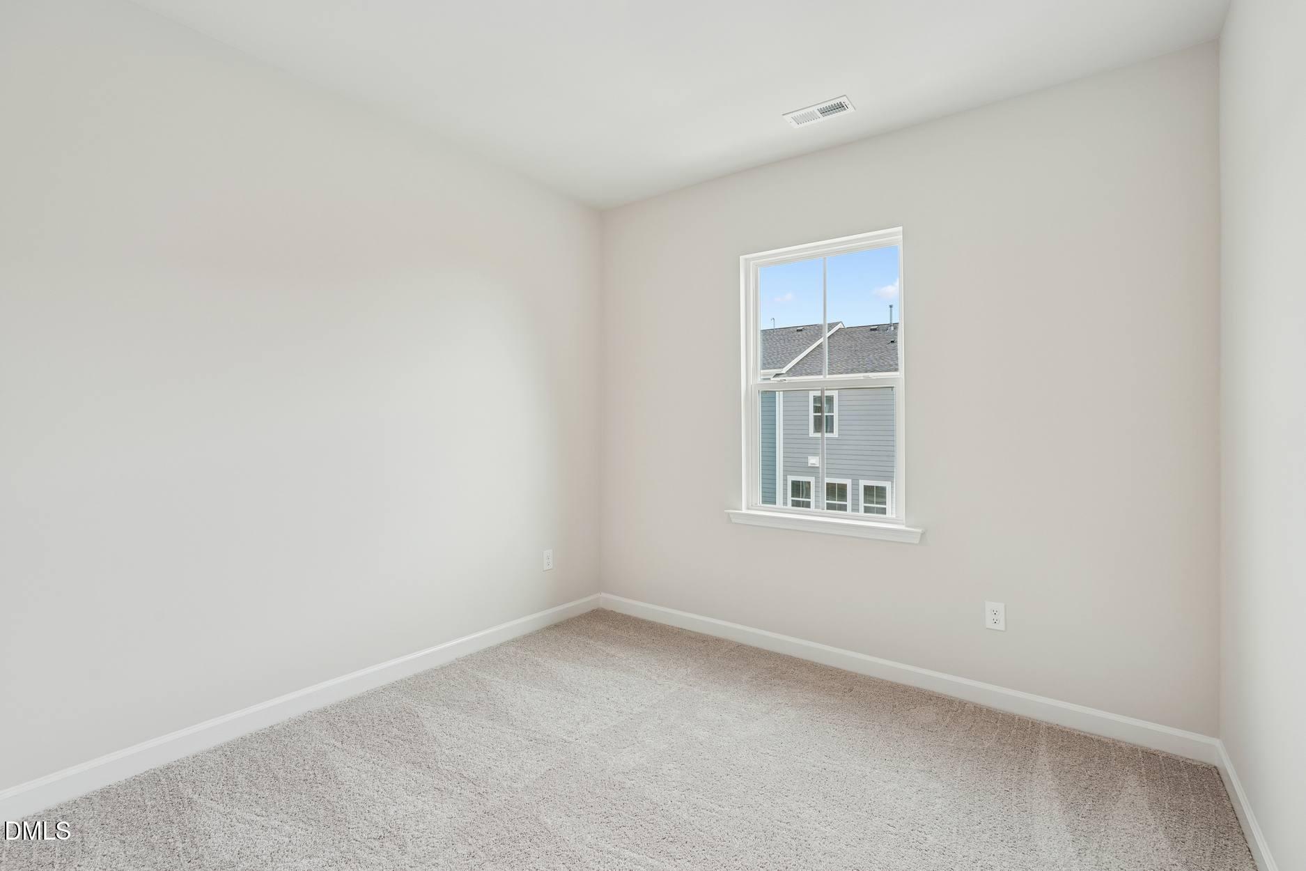 708 Hyperion Alley Property Photo 11
