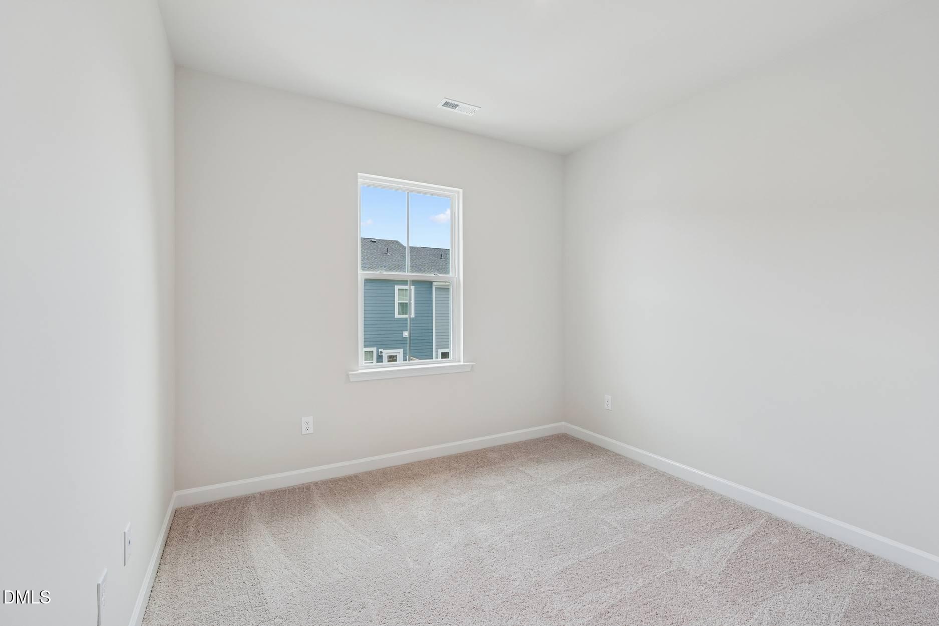 708 Hyperion Alley Property Photo 12
