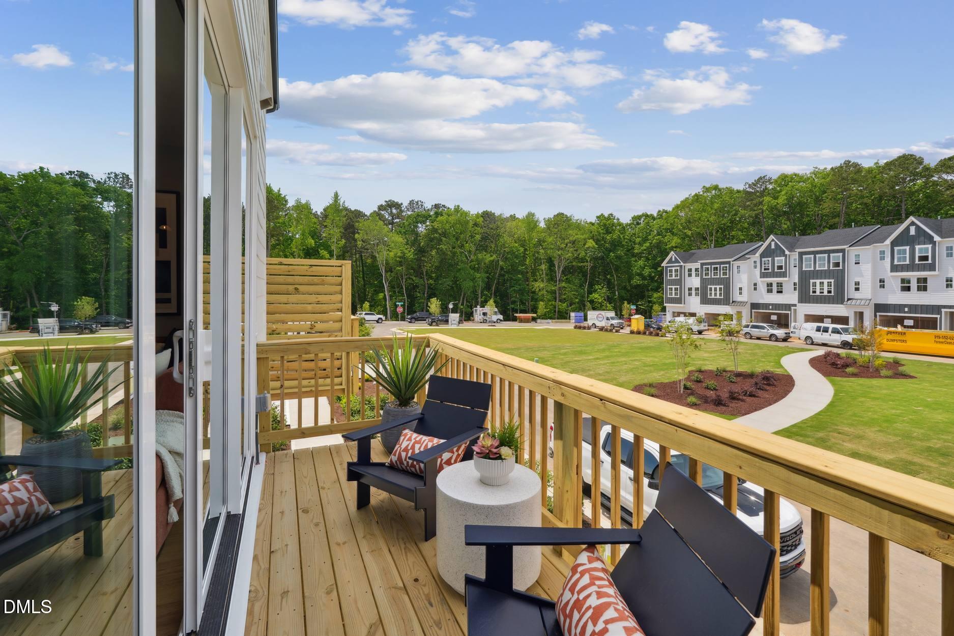708 Hyperion Alley Property Photo 21