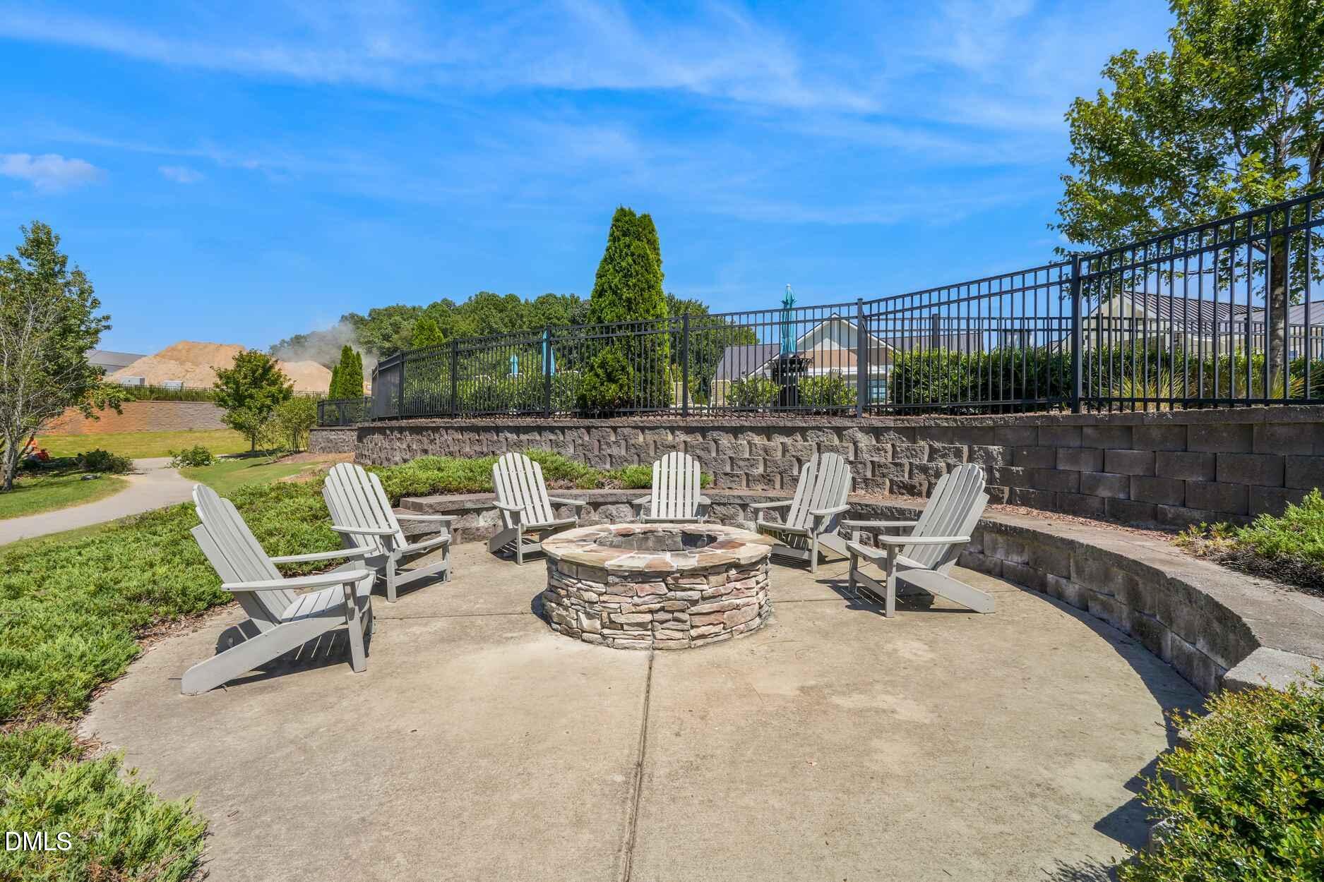 708 Hyperion Alley Property Photo 49
