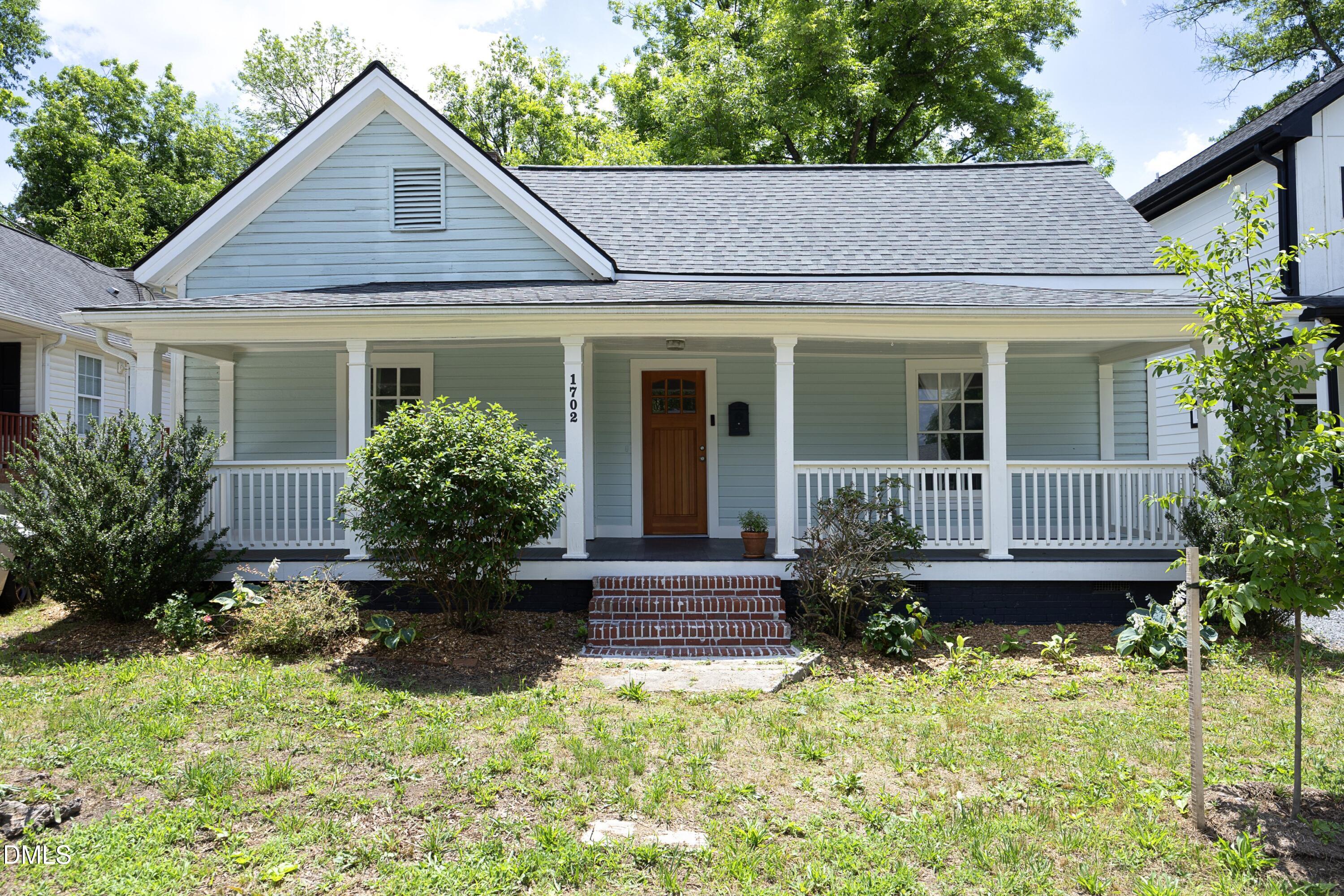1702 E Main Street Property Photo 1
