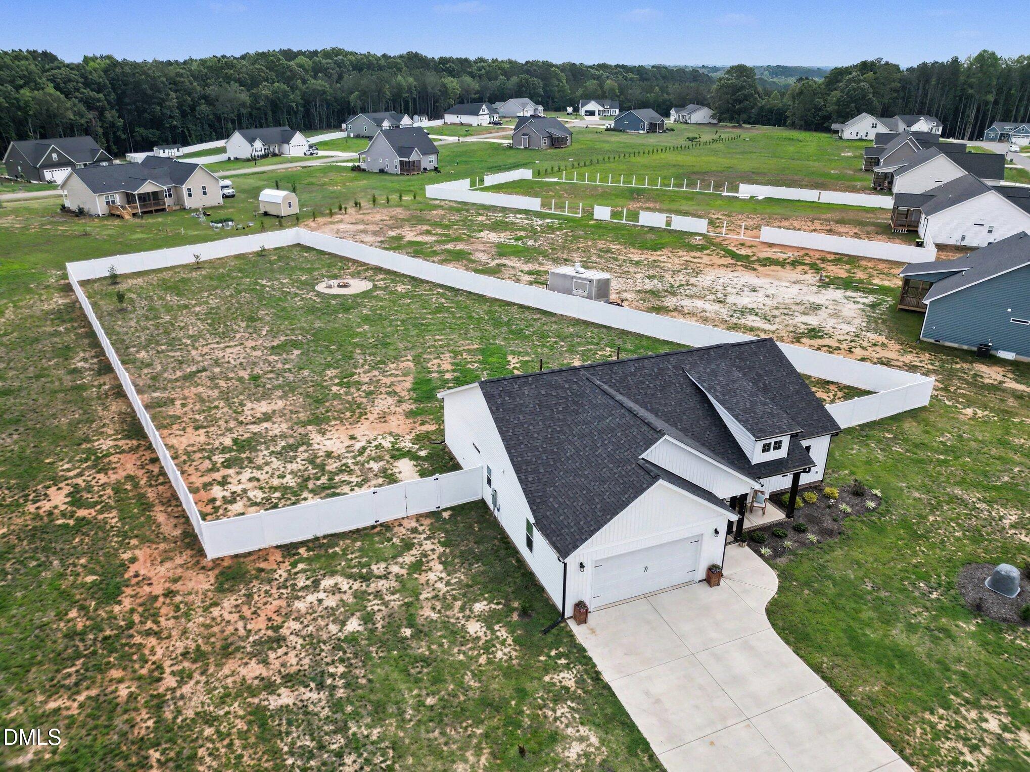 9414 Bear Run Lane Property Photo 23