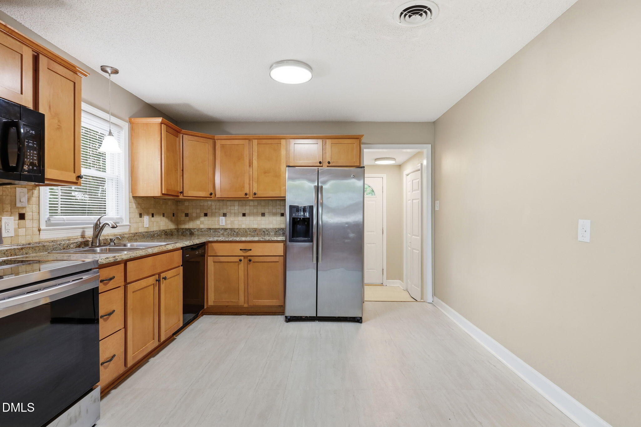 1802 Haverford Street Property Photo 10