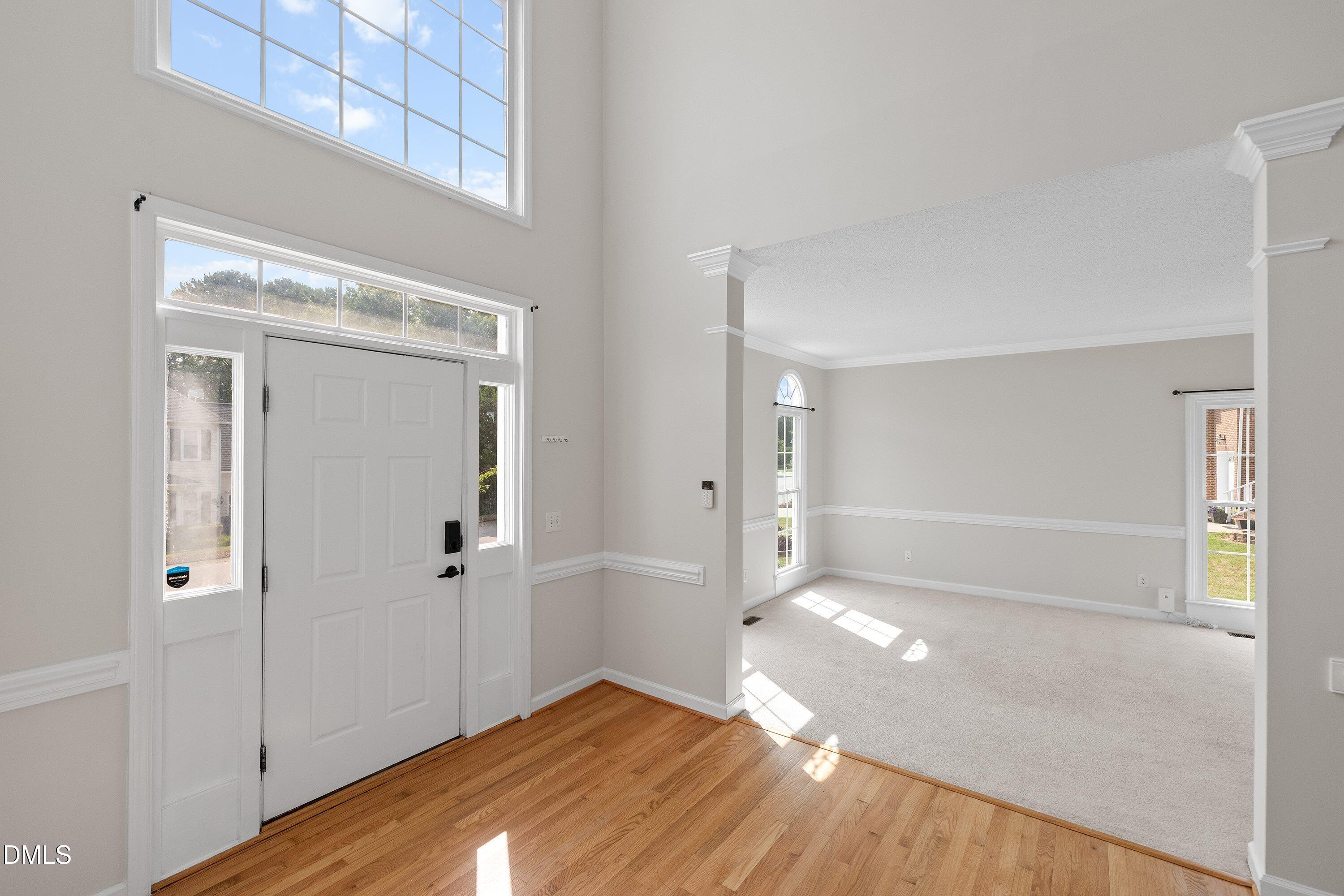 3528 Dewing Drive Property Photo 9
