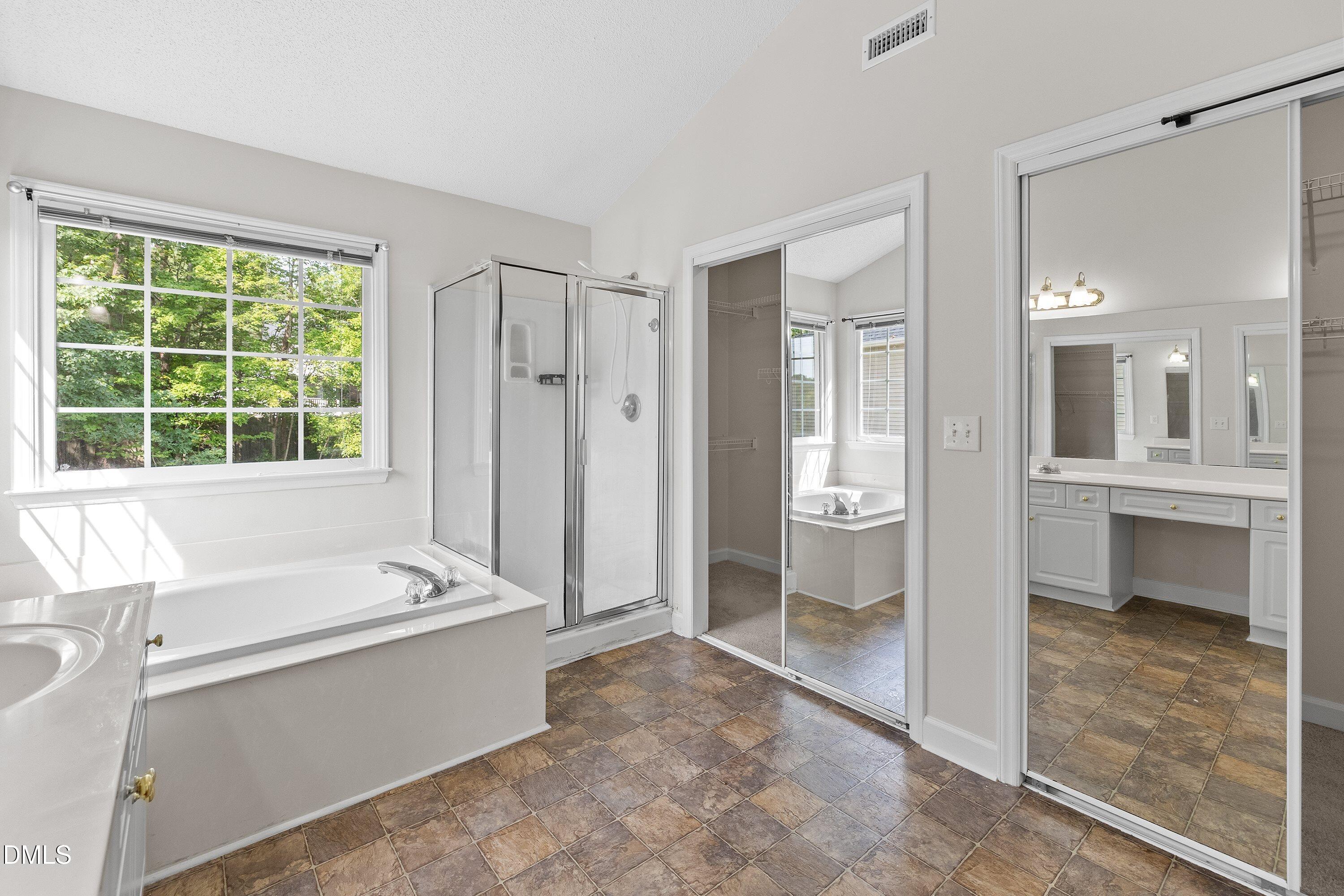 3528 Dewing Drive Property Photo 37