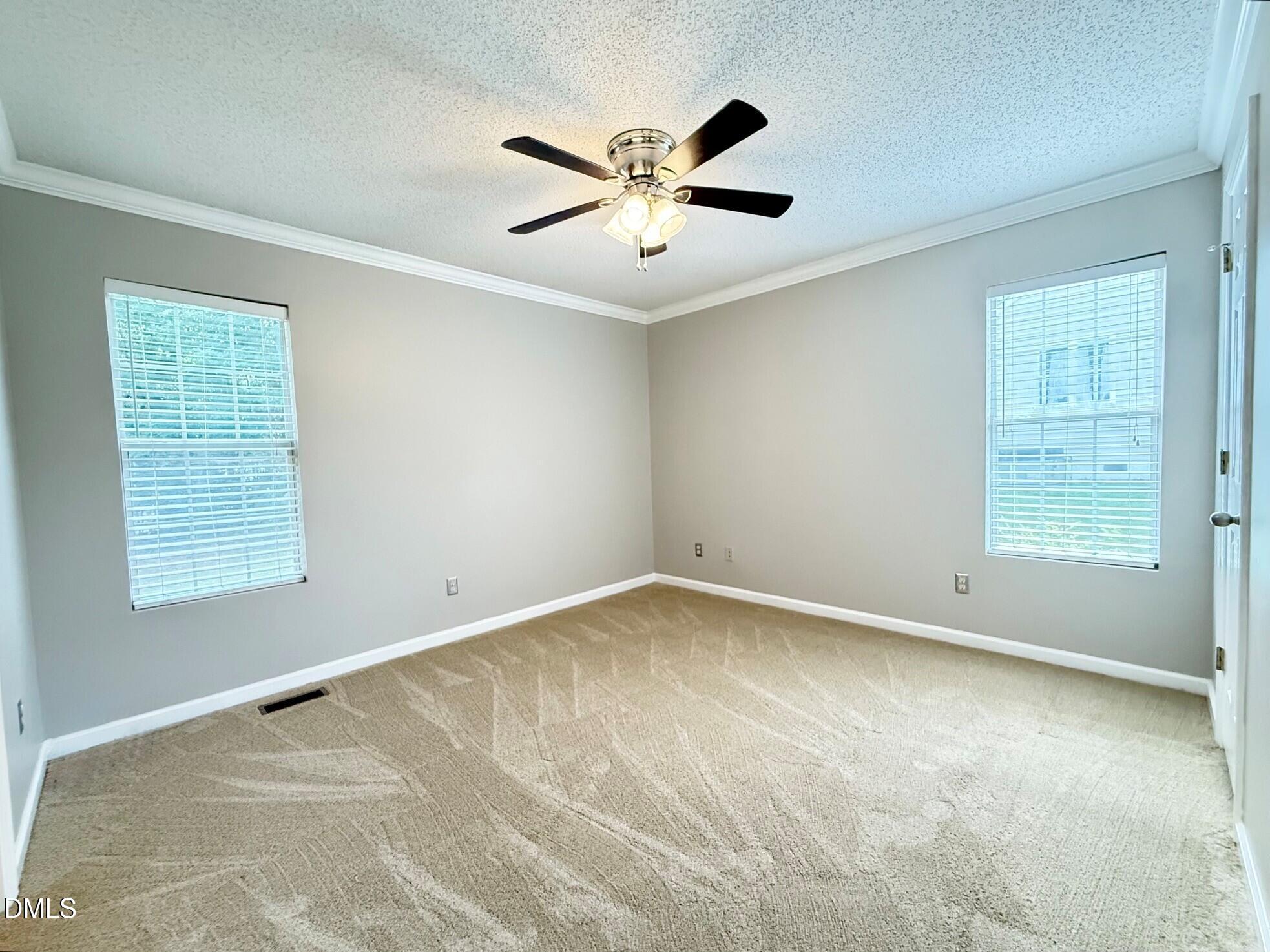 610 E Jones Avenue Property Photo 9