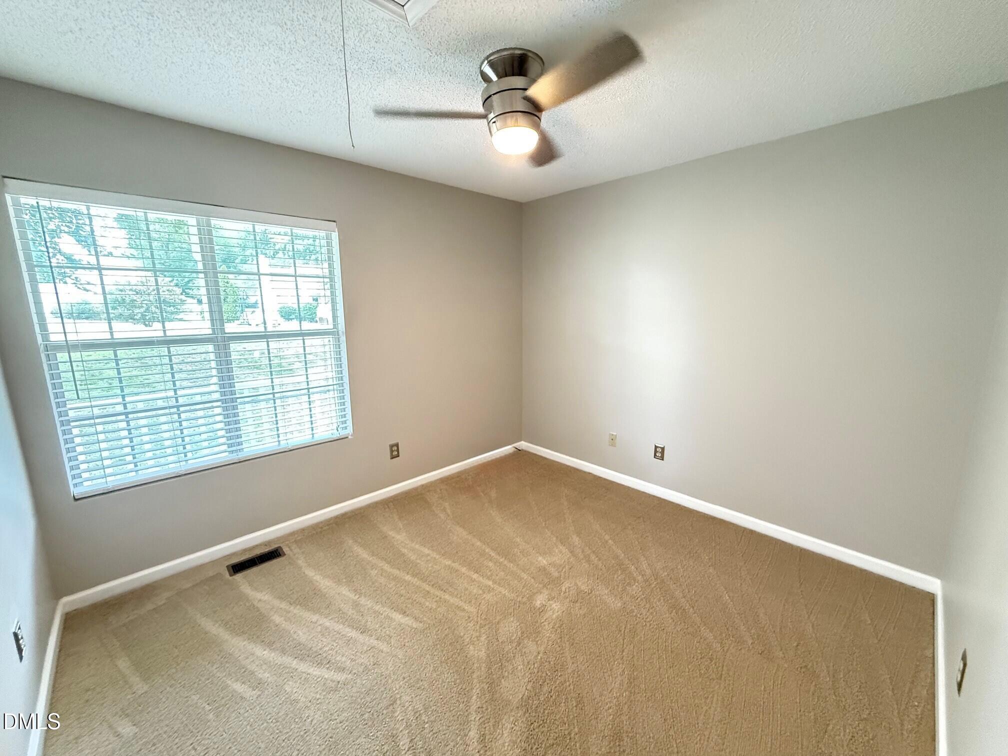 610 E Jones Avenue Property Photo 17