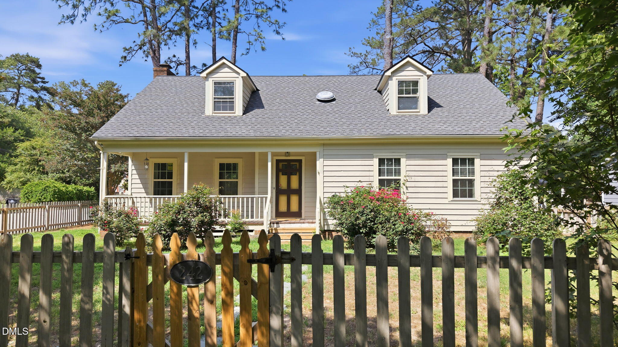 242 Clifton Road Property Photo 1
