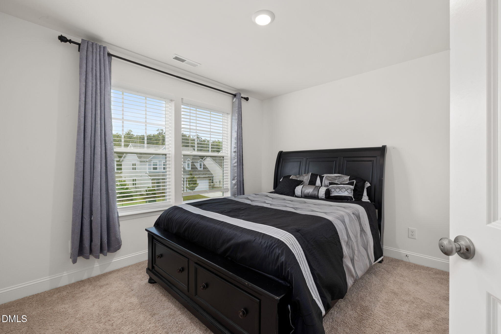 852 Golden Plum Lane Property Photo 34