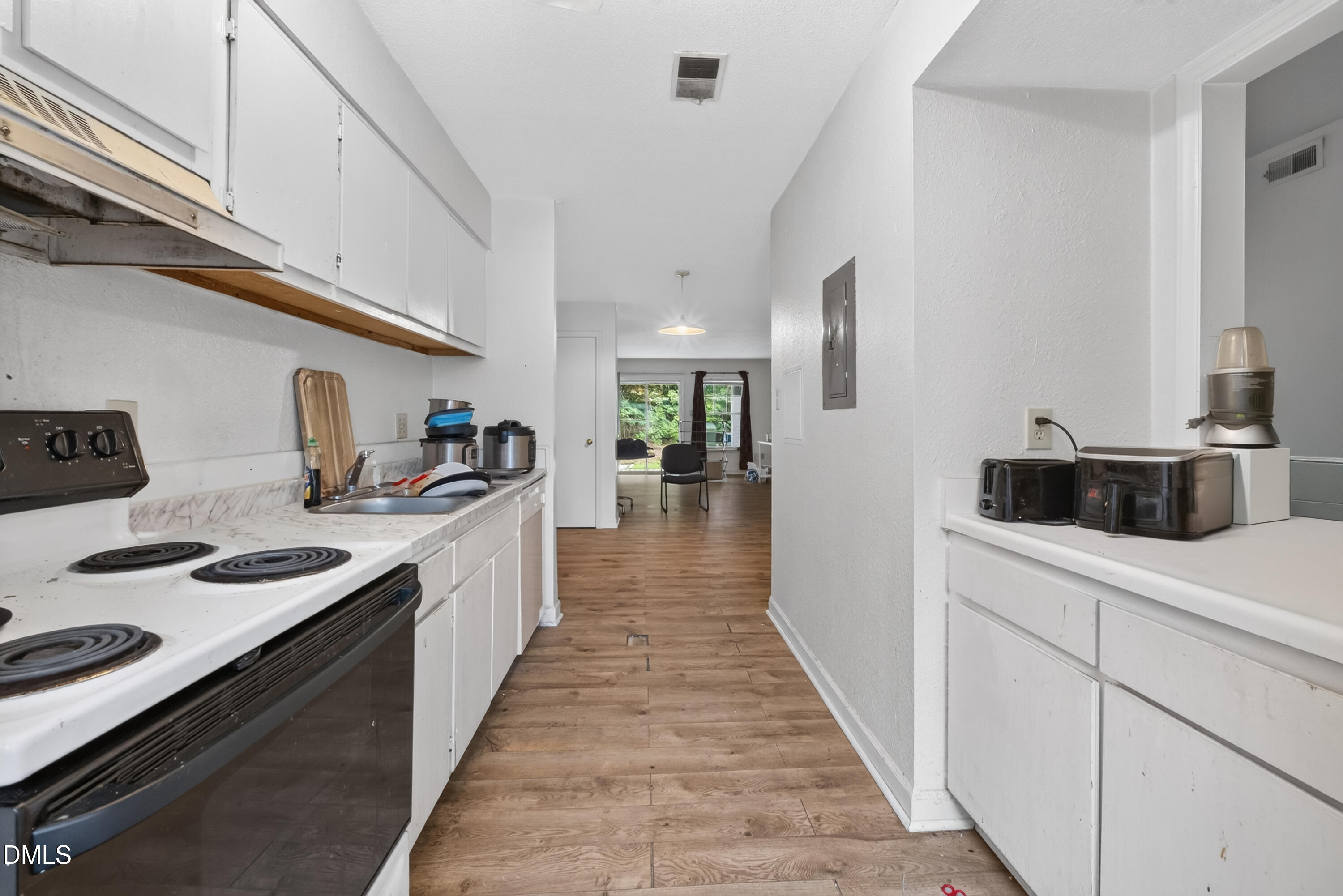 2510 Avent Ferry Road 103 Property Photo 10