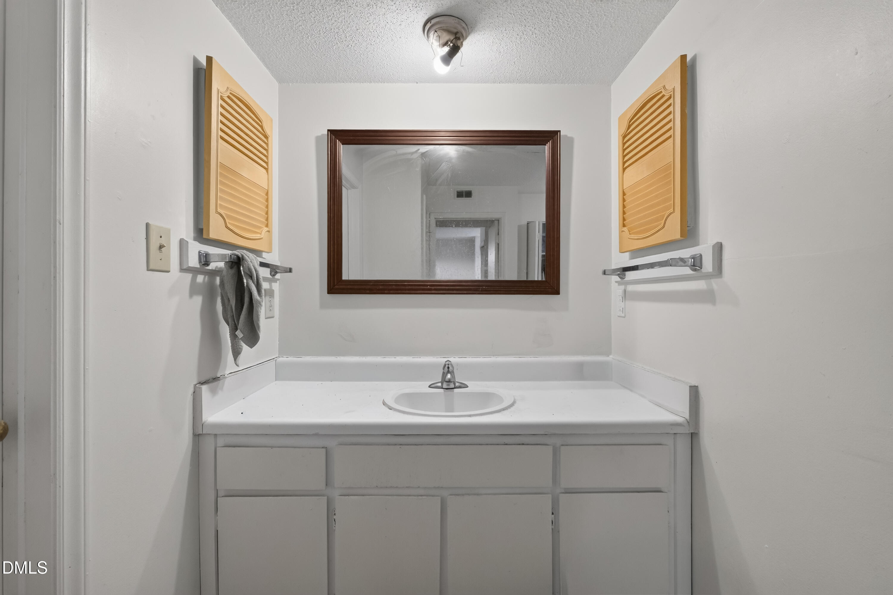 2510 Avent Ferry Road 103 Property Photo 17