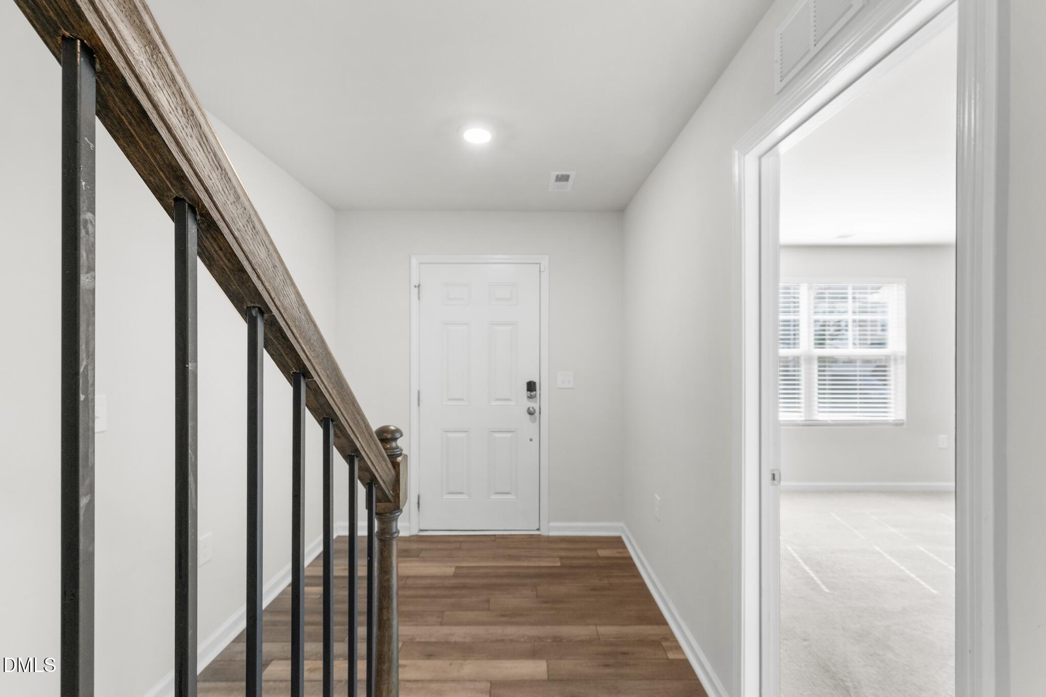 1009 Belloak Way Property Photo 3