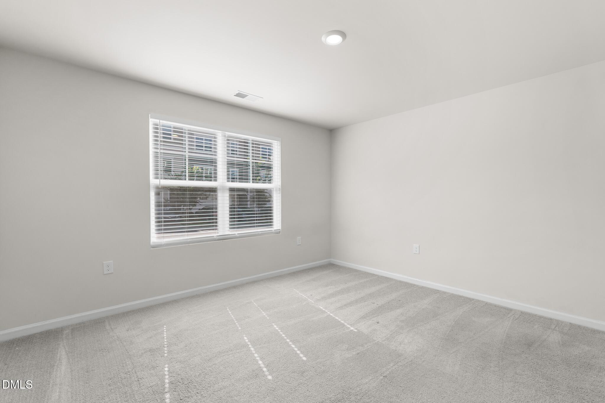 1009 Belloak Way Property Photo 5