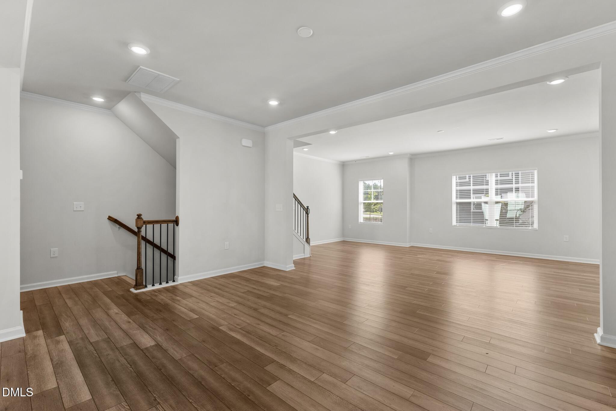 1009 Belloak Way Property Photo 15