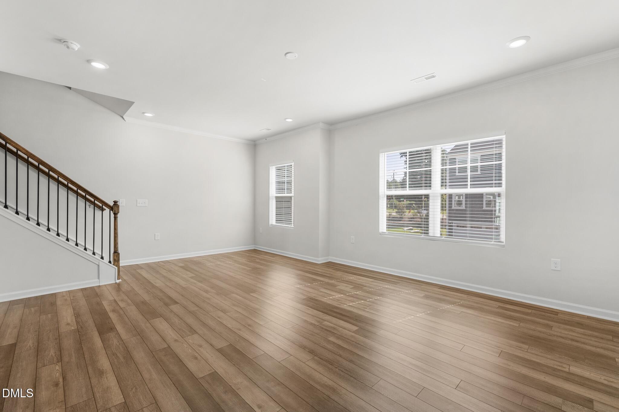 1009 Belloak Way Property Photo 17
