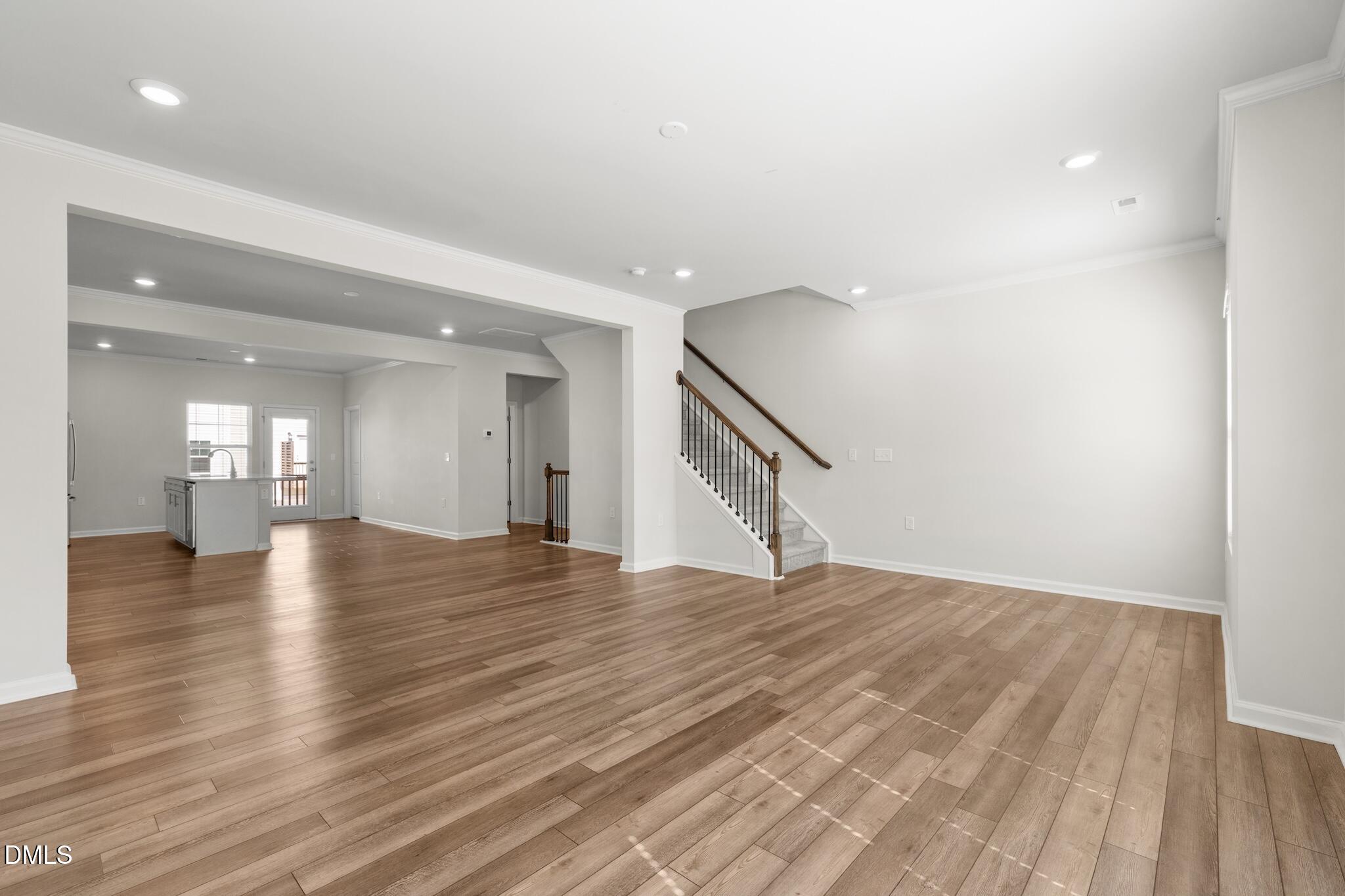 1009 Belloak Way Property Photo 18
