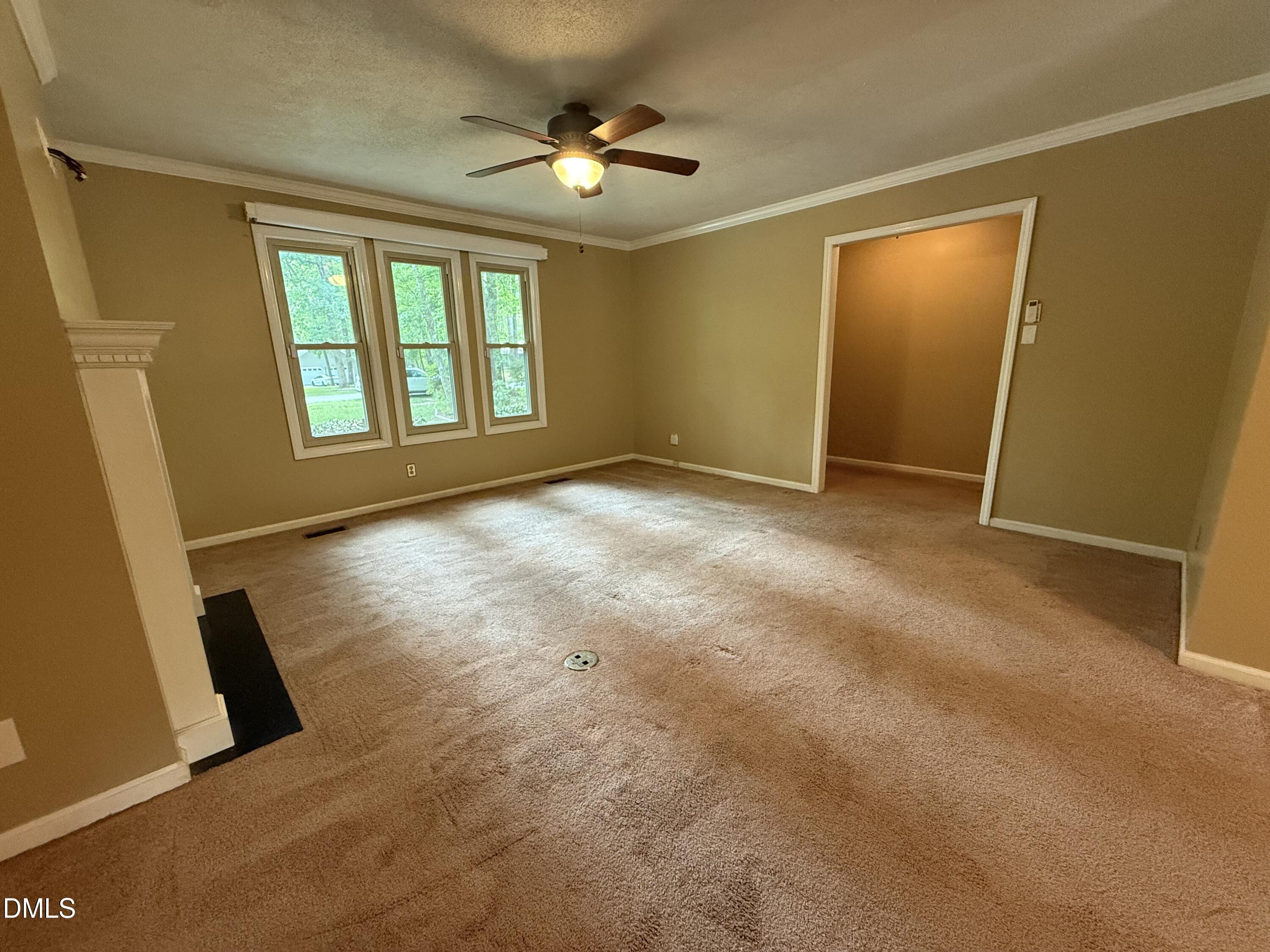 700 Wendy Way Property Photo 7