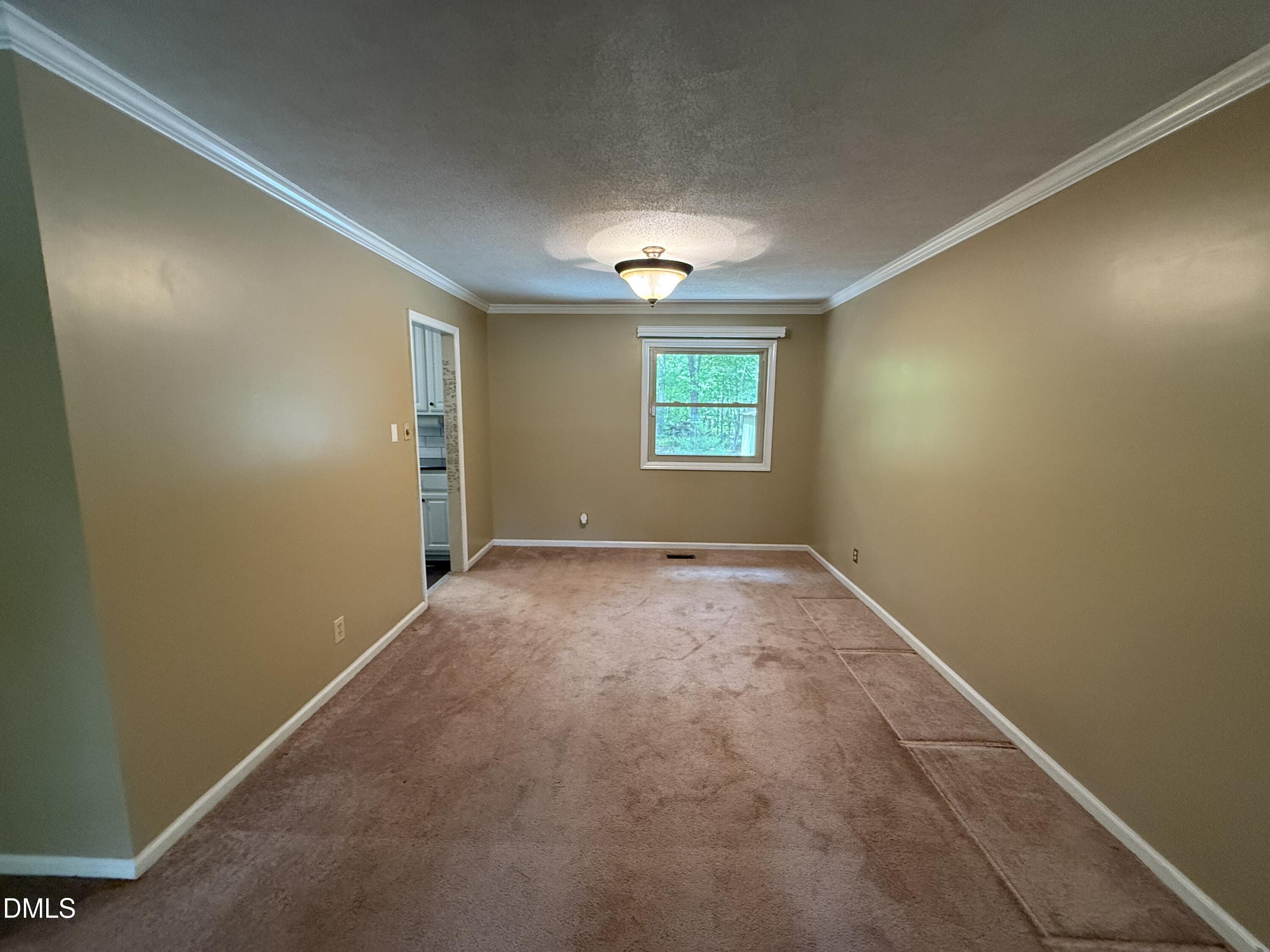 700 Wendy Way Property Photo 10