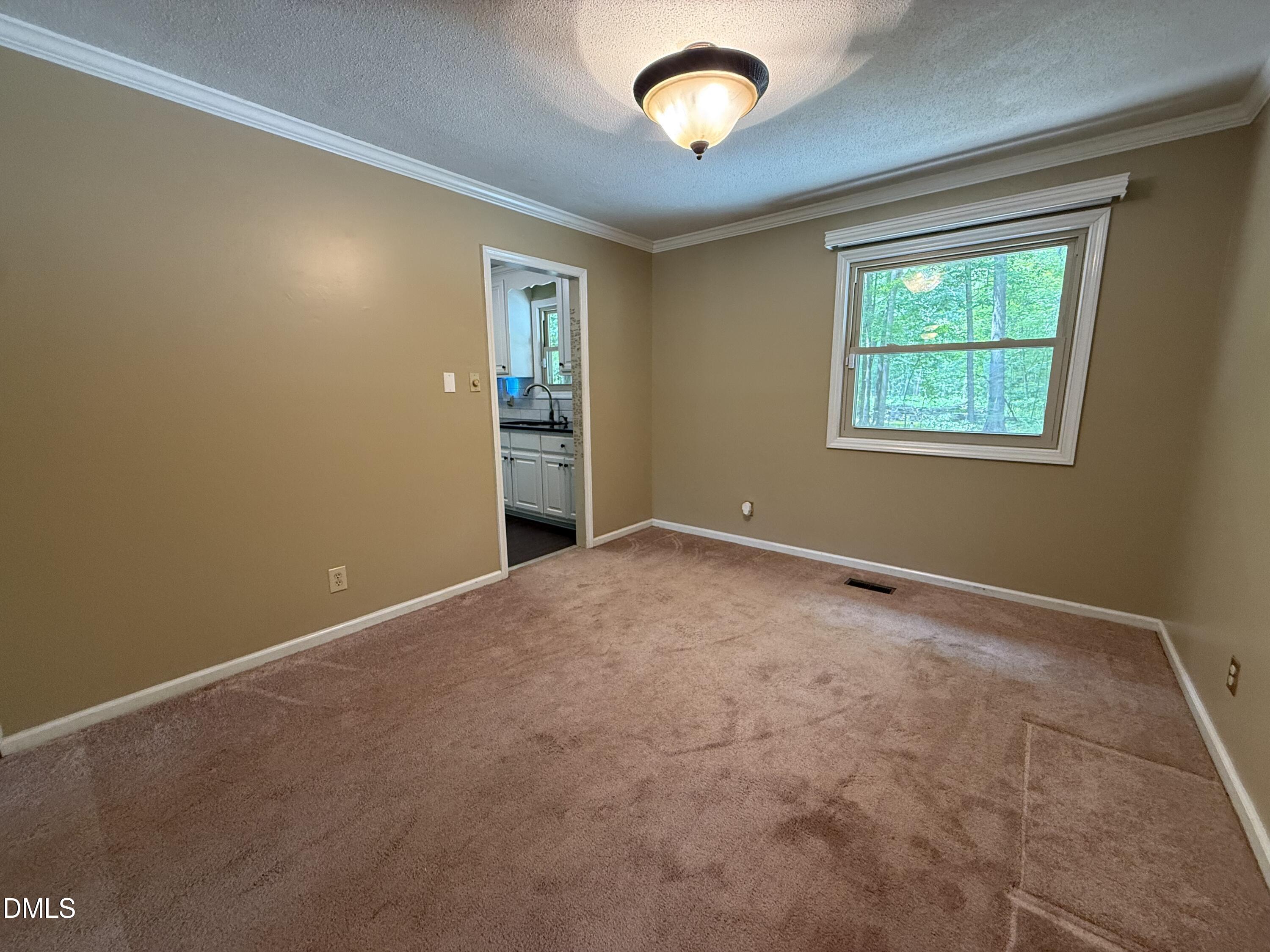 700 Wendy Way Property Photo 11
