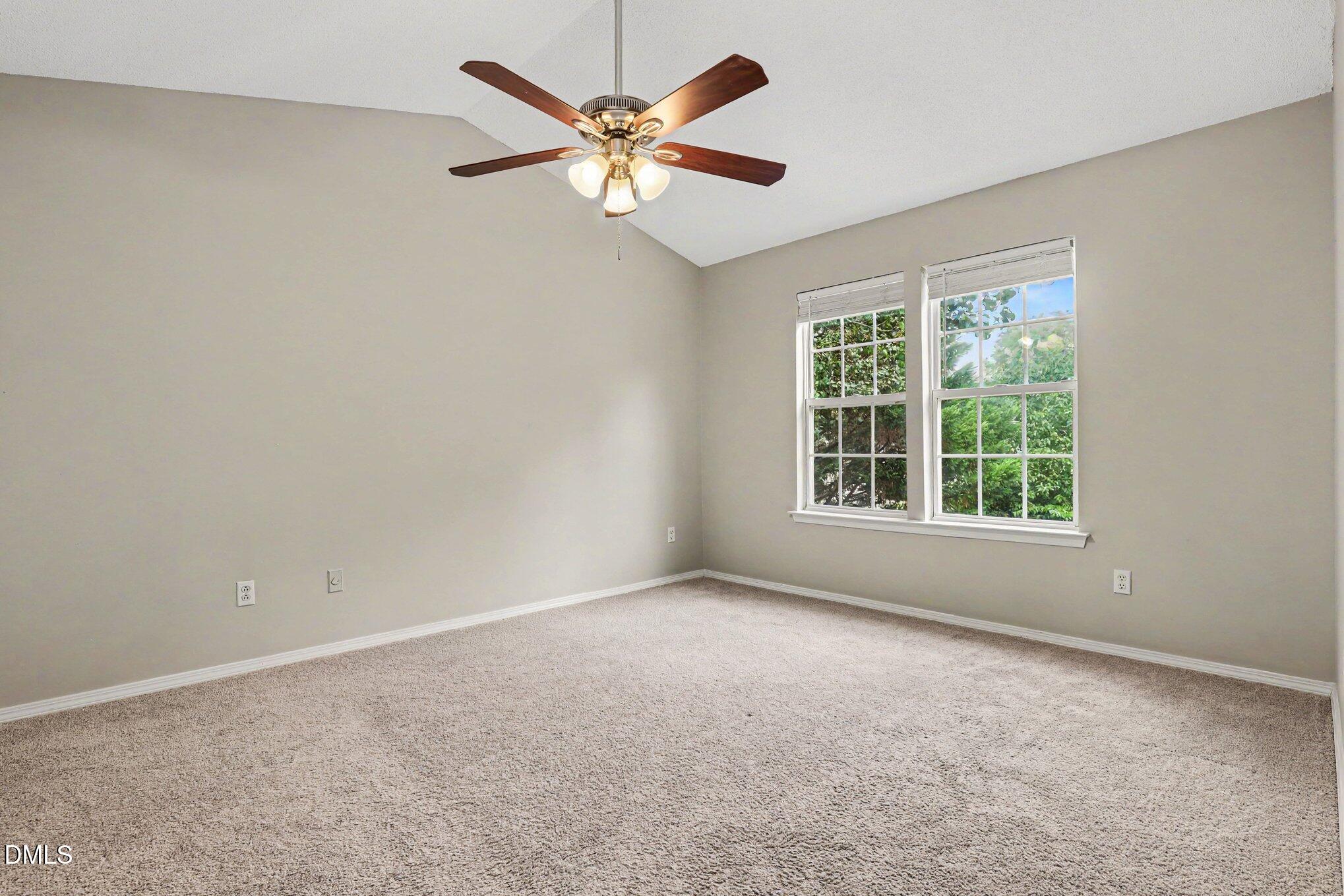 6101 Saybrooke Drive Property Photo 10