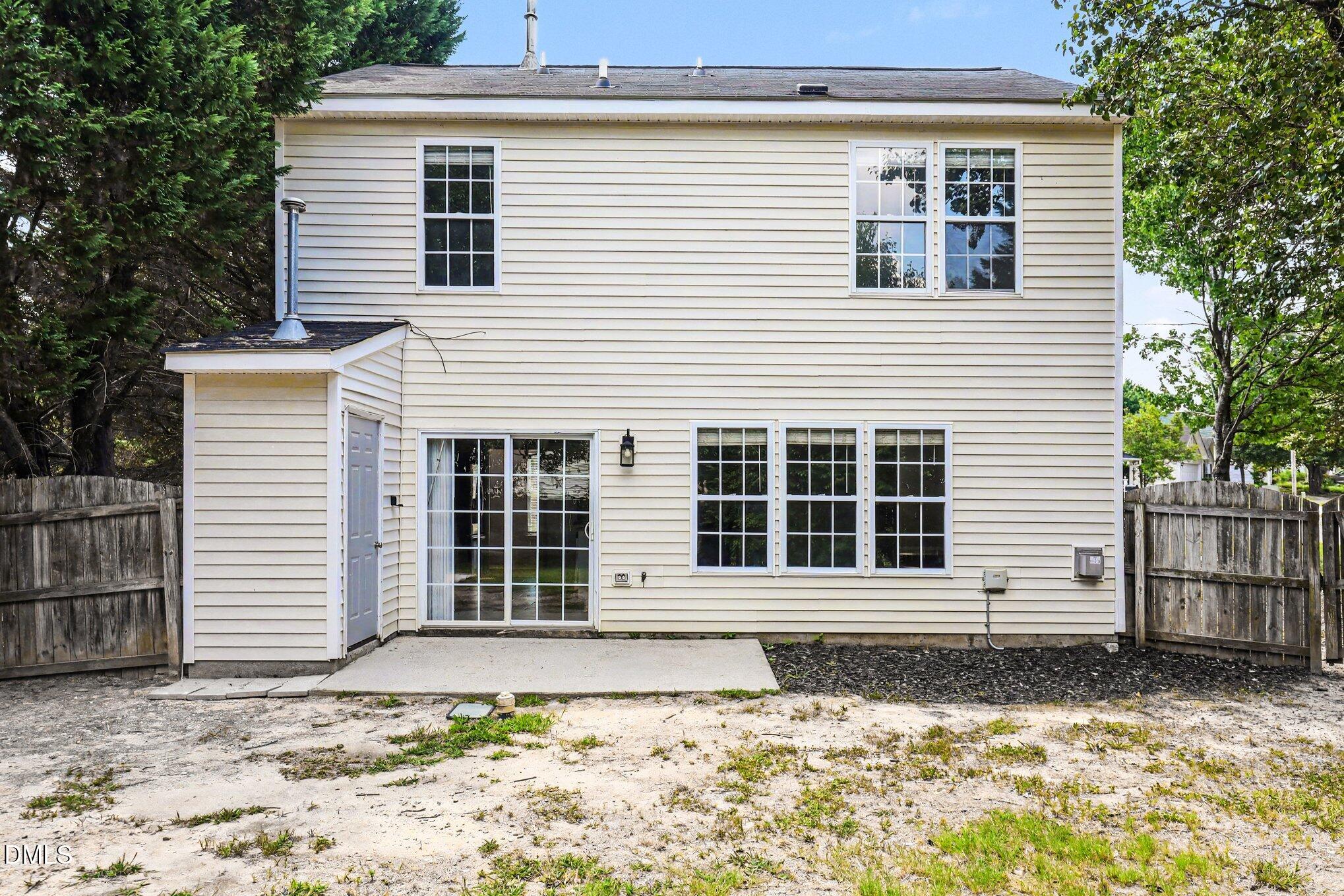 6101 Saybrooke Drive Property Photo 14