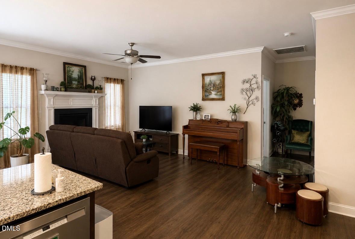8044 Crookneck Drive Property Photo 4