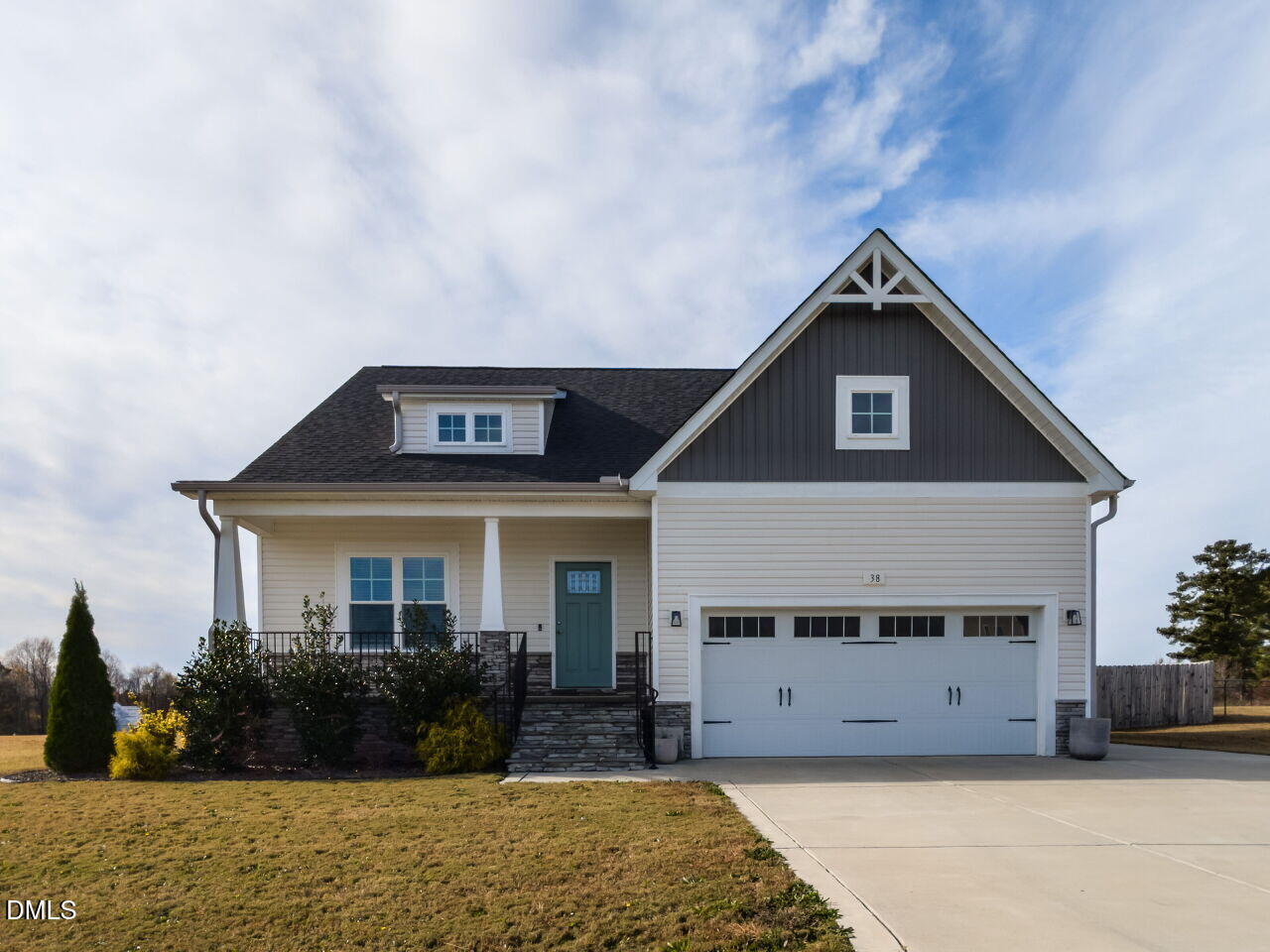 38 Muscadine Way Property Photo 1