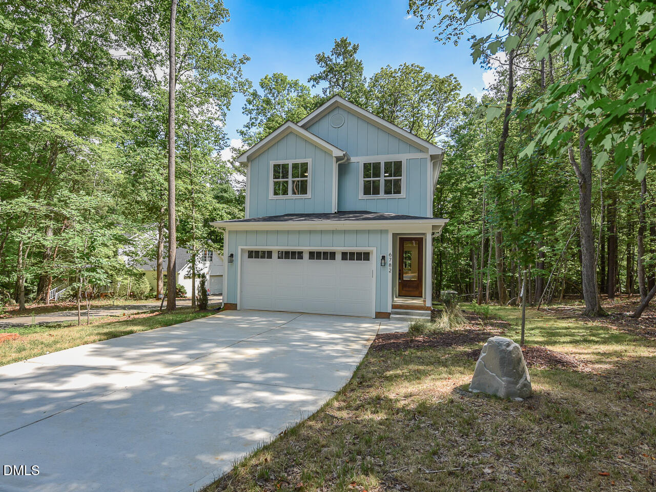 6782 Calais Drive Property Photo 2