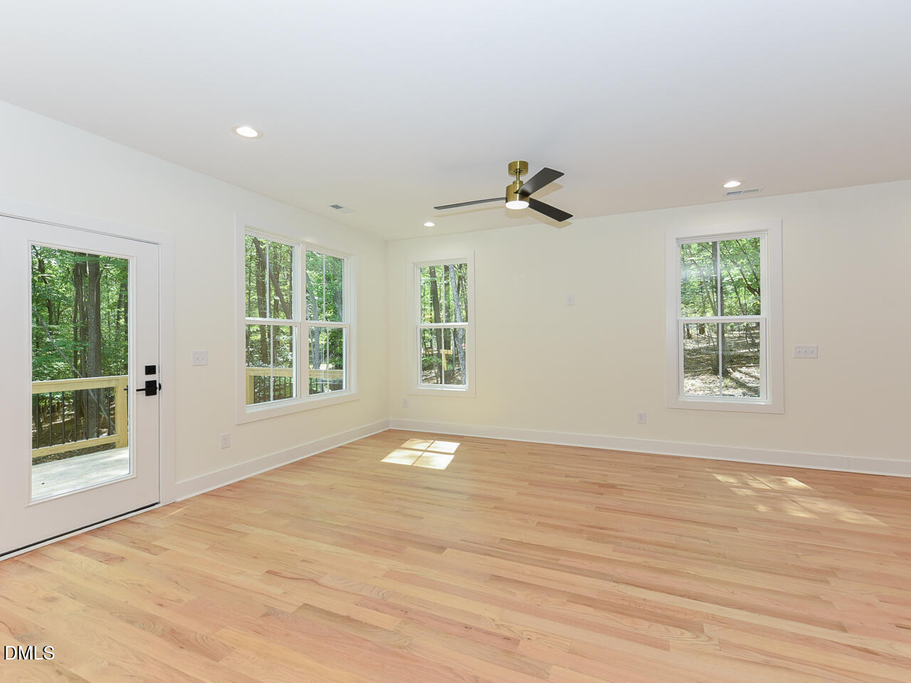 6782 Calais Drive Property Photo 15