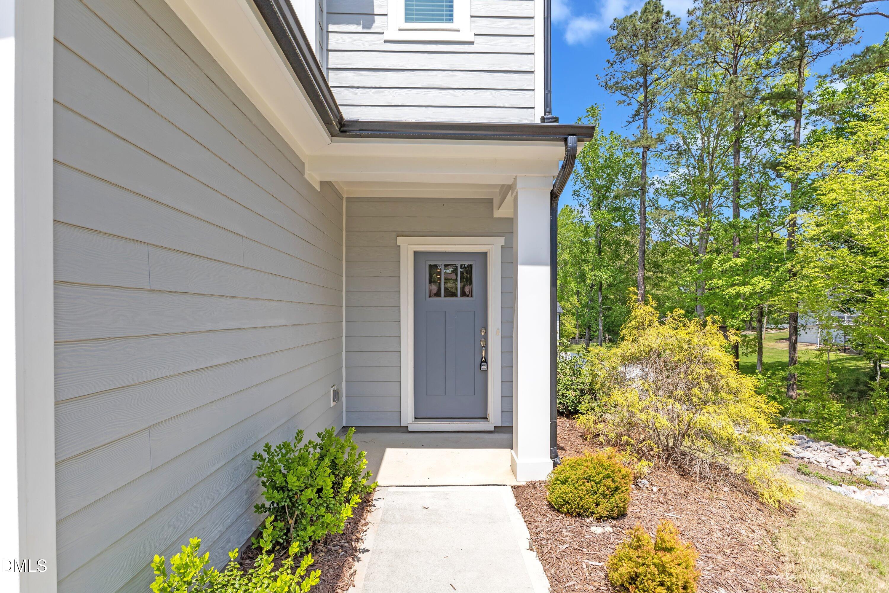 2018 Rockface Way Property Photo 6
