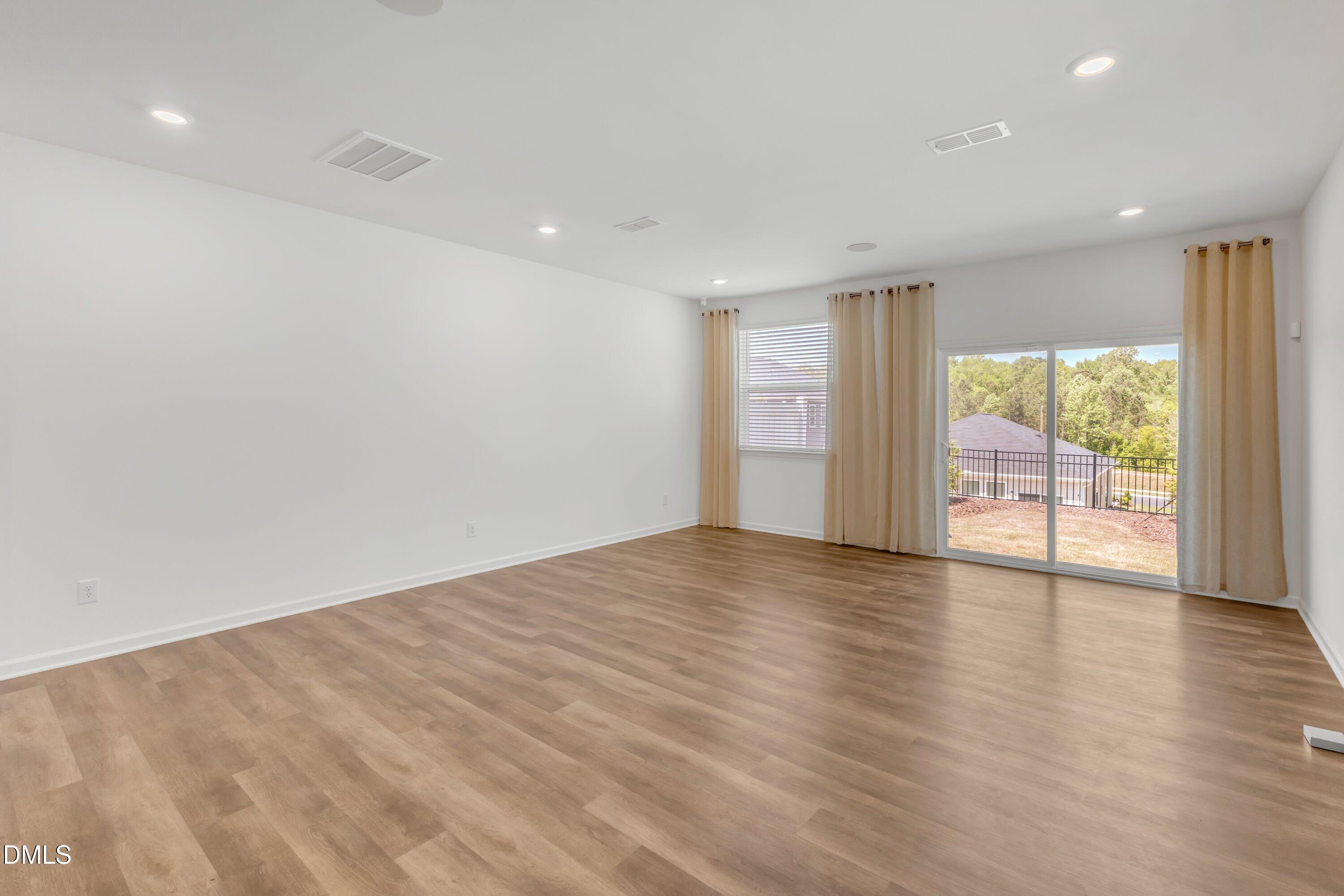 2018 Rockface Way Property Photo 18