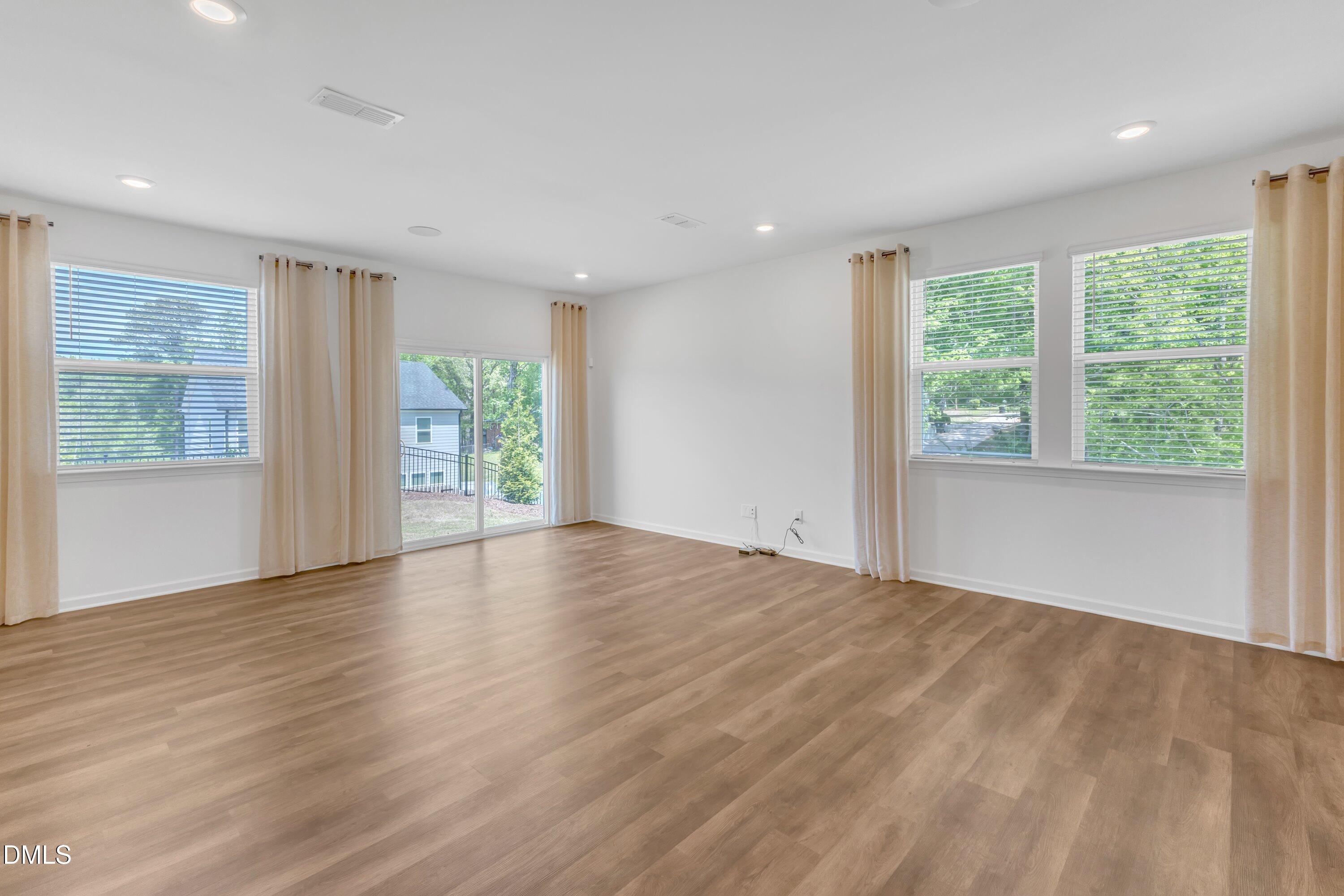 2018 Rockface Way Property Photo 19