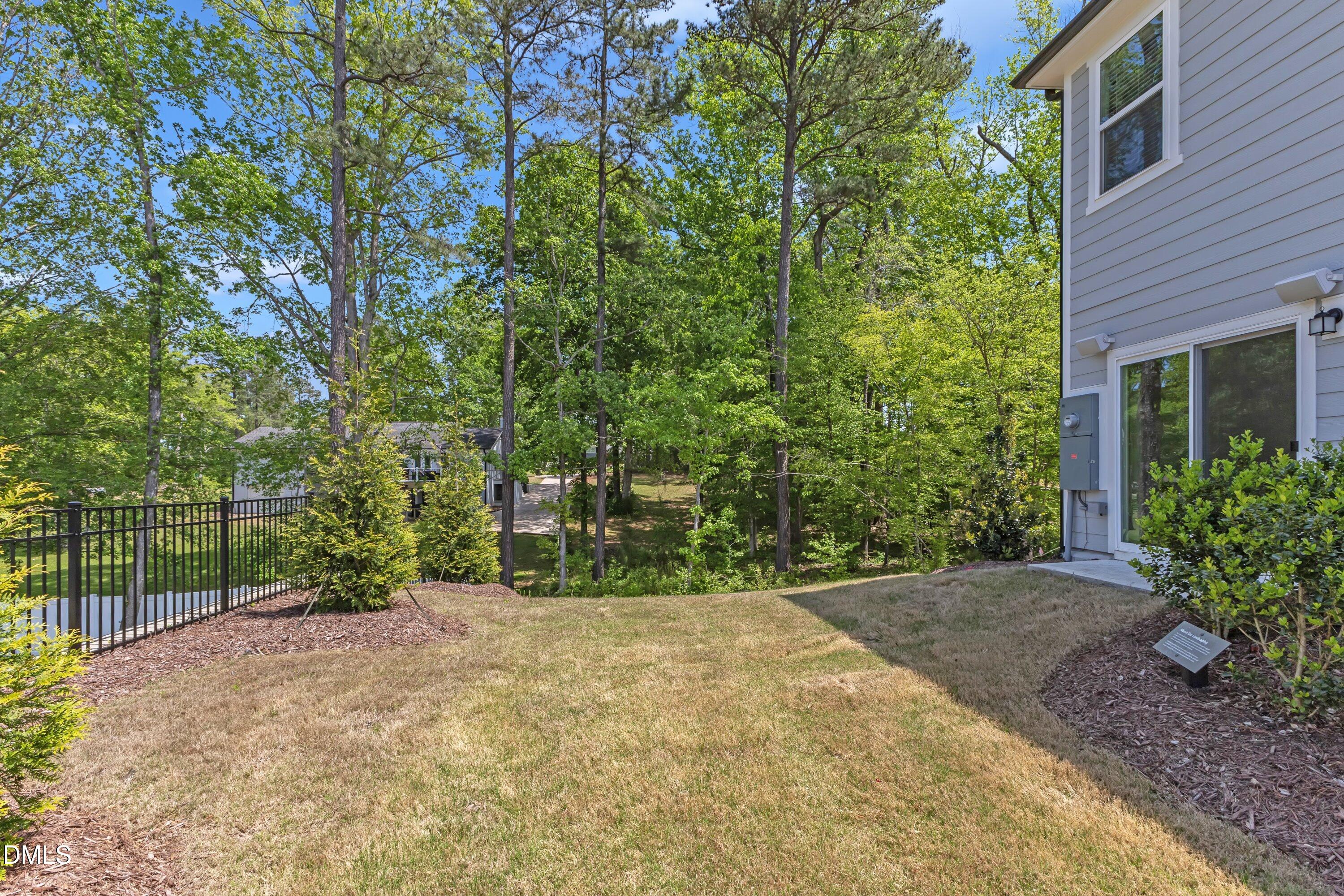 2018 Rockface Way Property Photo 27