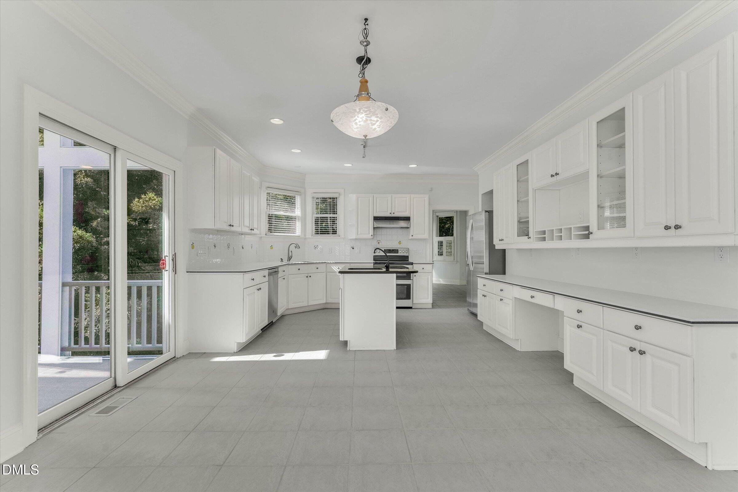 7804 Umstead Forest Drive Property Photo 16