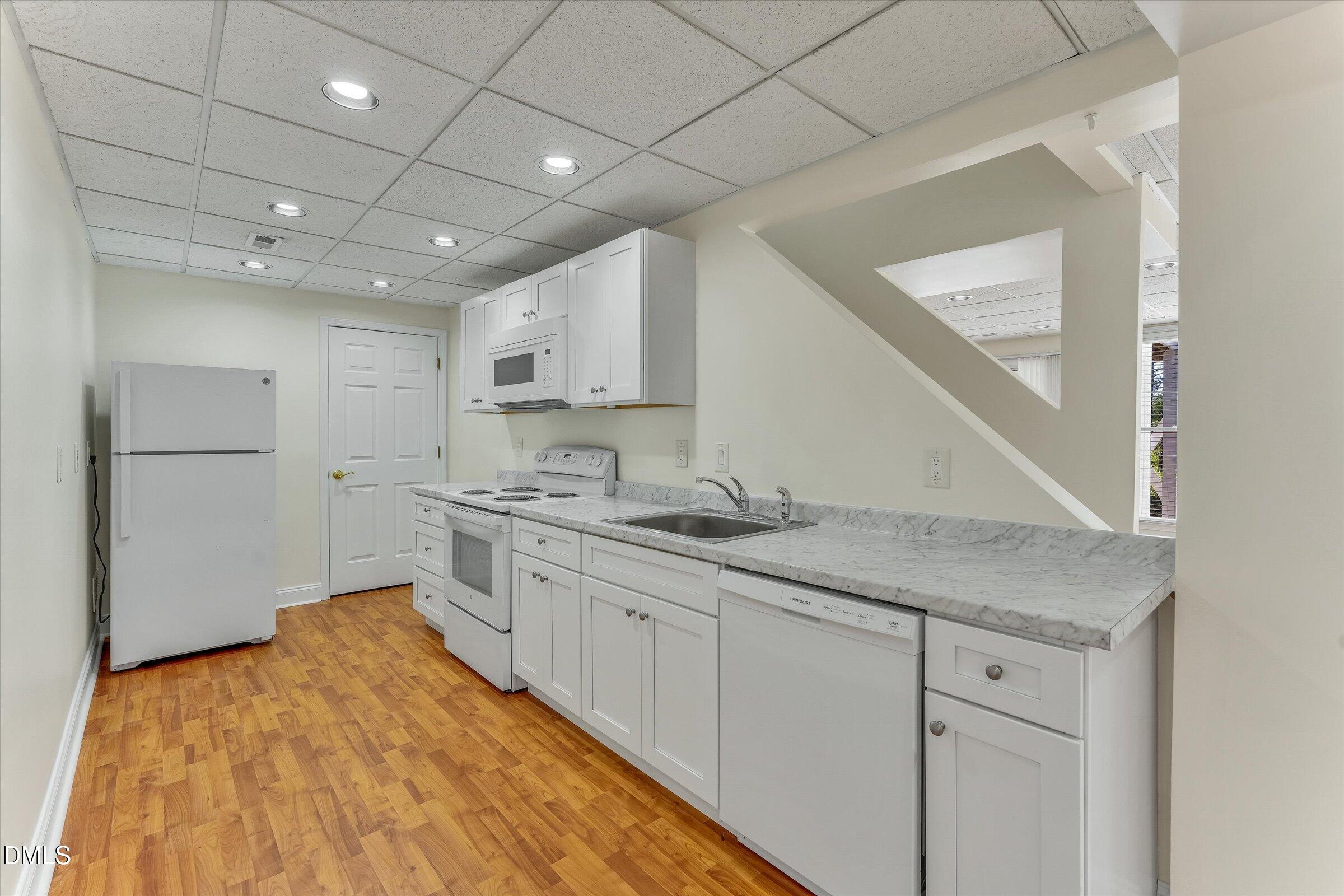 7804 Umstead Forest Drive Property Photo 40