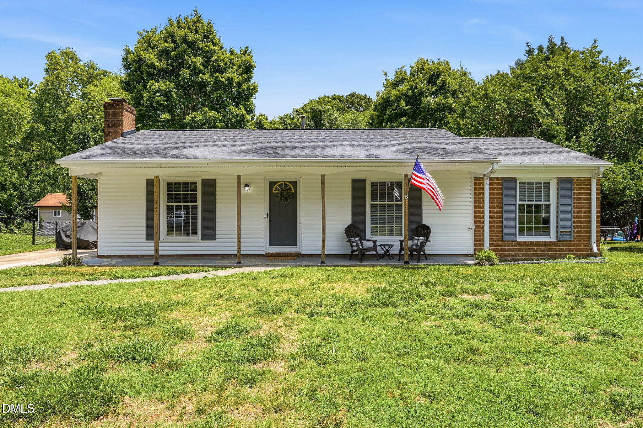 1304 Lashley Park Drive Property Photo 1