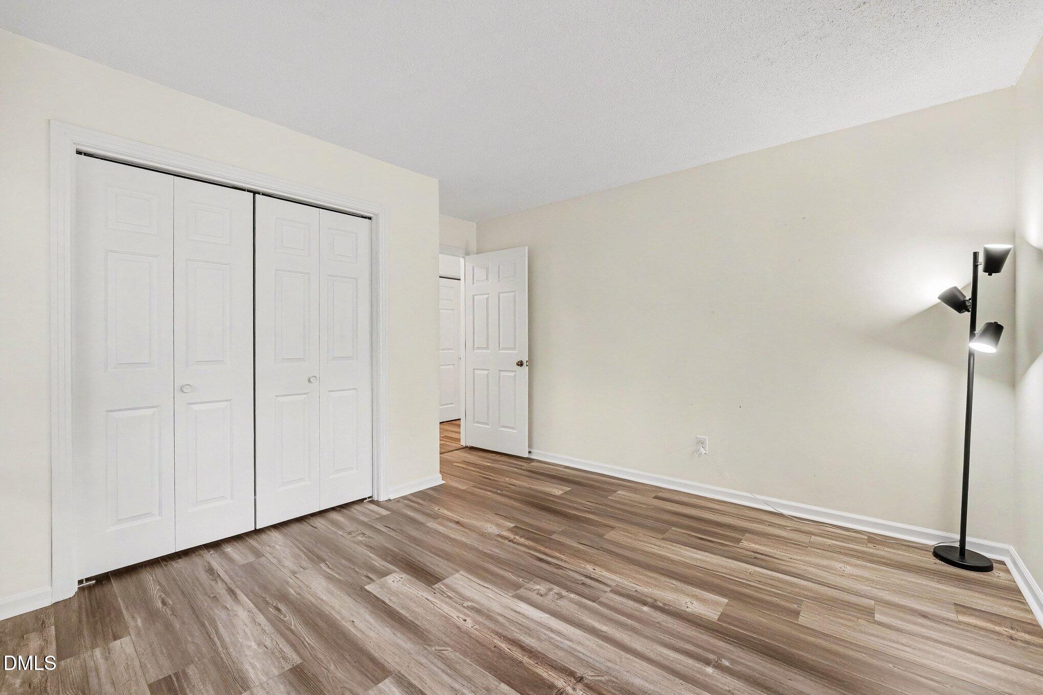 1555 Longleaf Drive E Property Photo 27