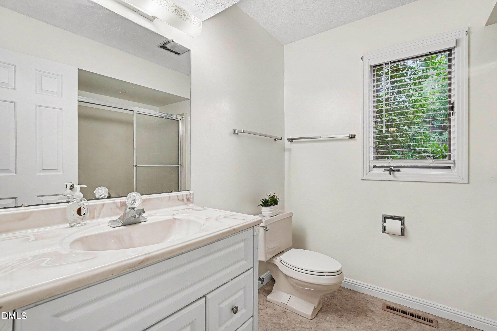 1555 Longleaf Drive E Property Photo 31