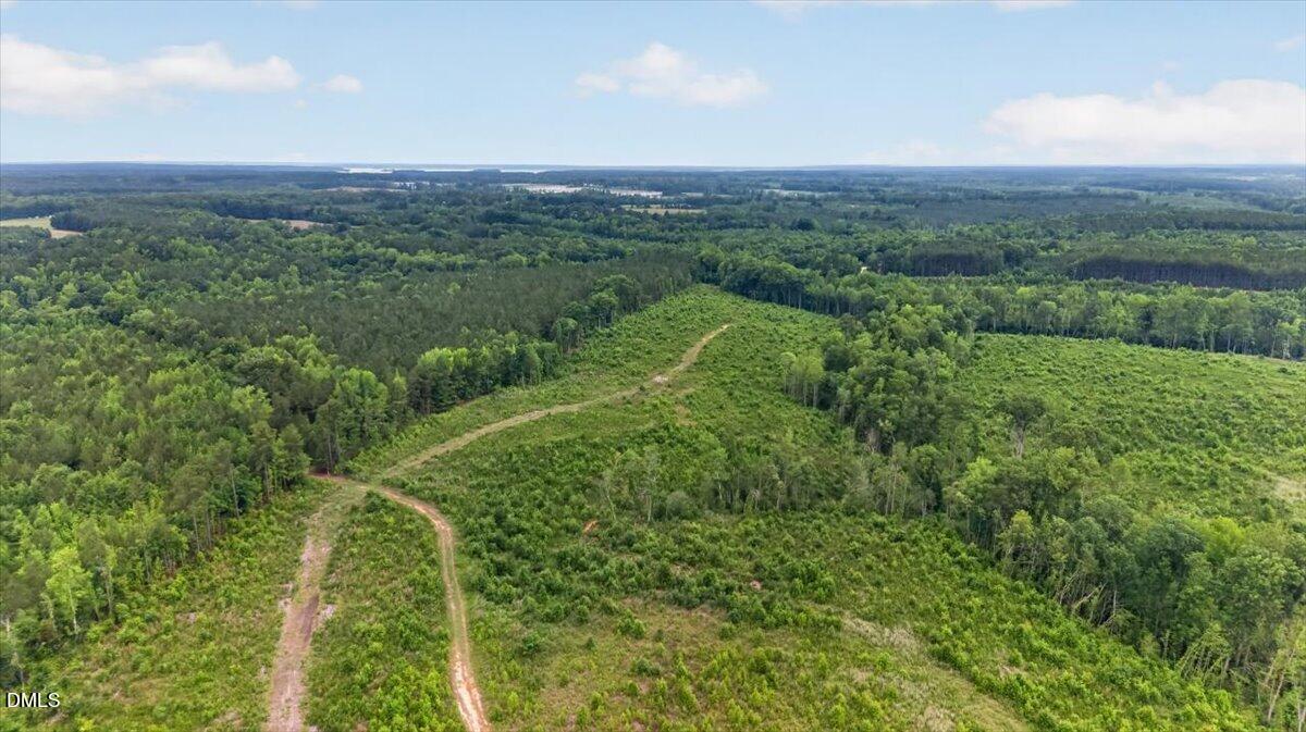 B3-65-73 Burchette Road Property Photo 29