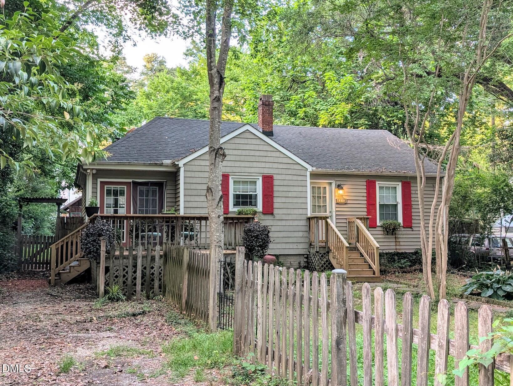 326 Willow Street Property Photo 2