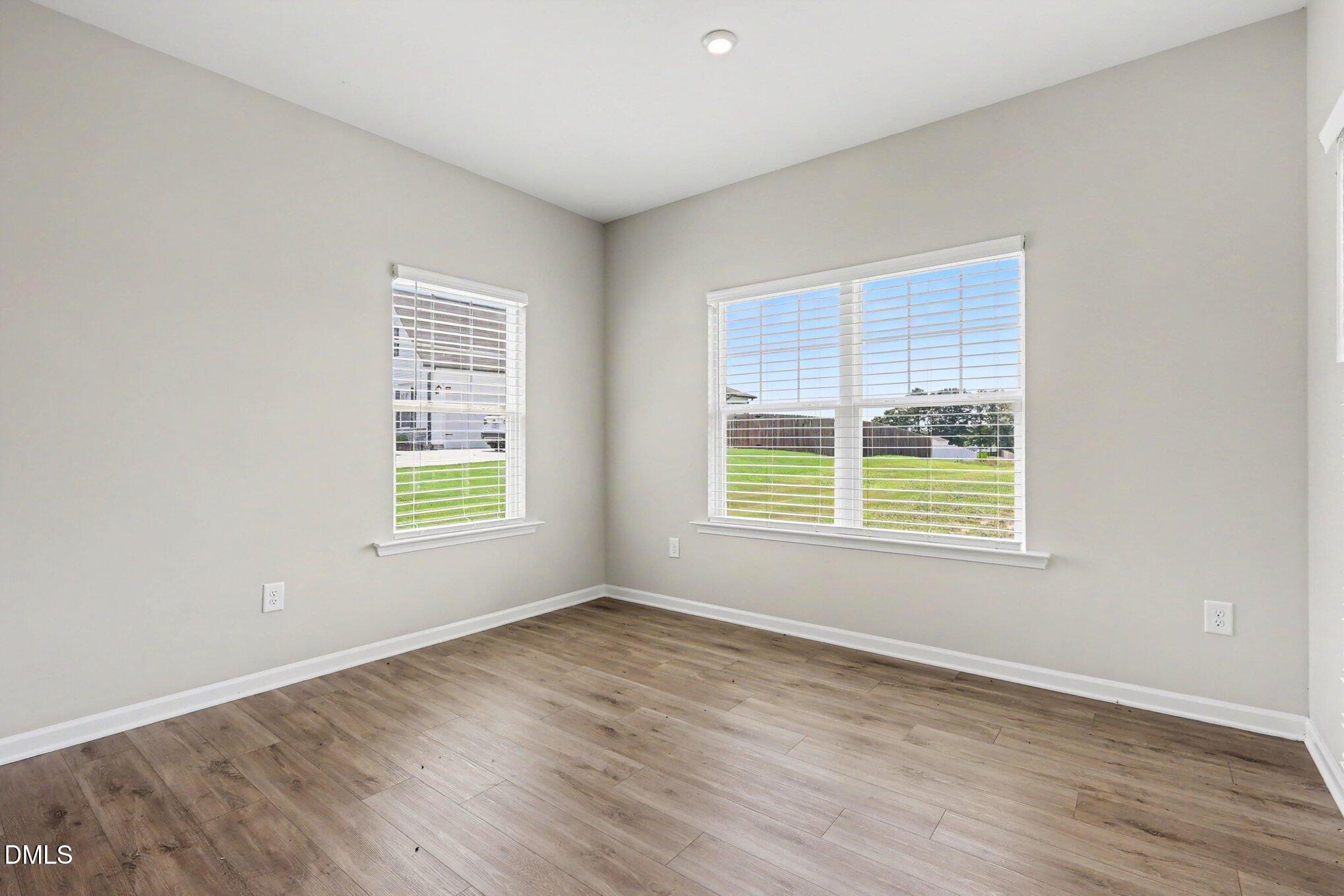 367 Fenella Drive Property Photo 12