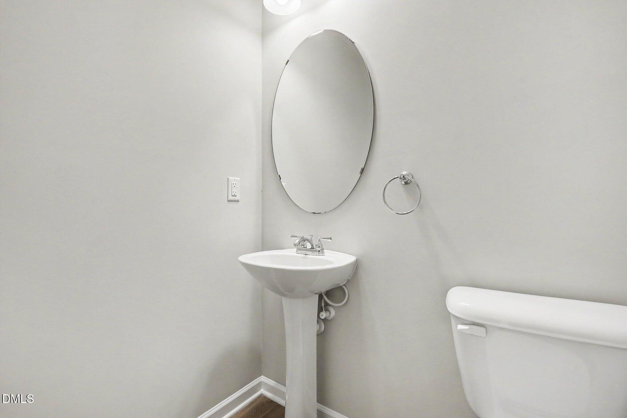 367 Fenella Drive Property Photo 21