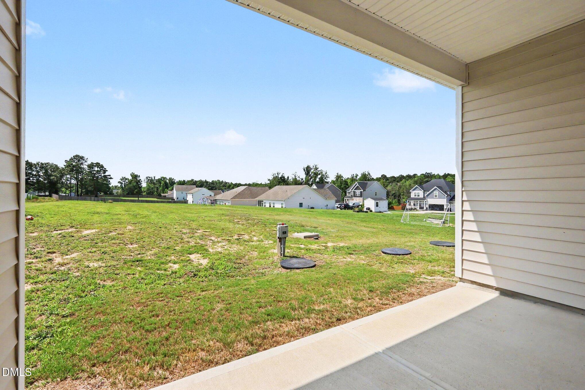 367 Fenella Drive Property Photo 25