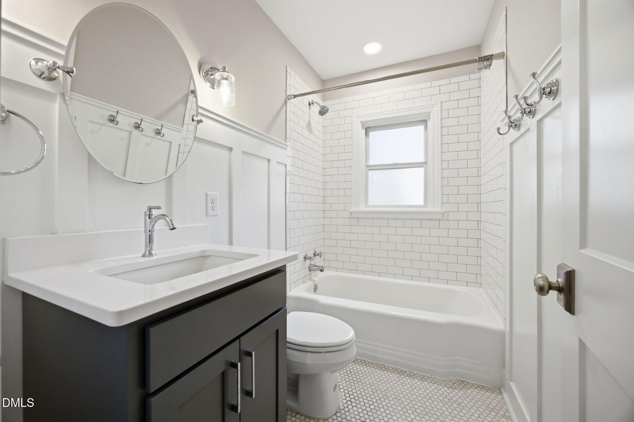 801 N First Avenue Property Photo 19