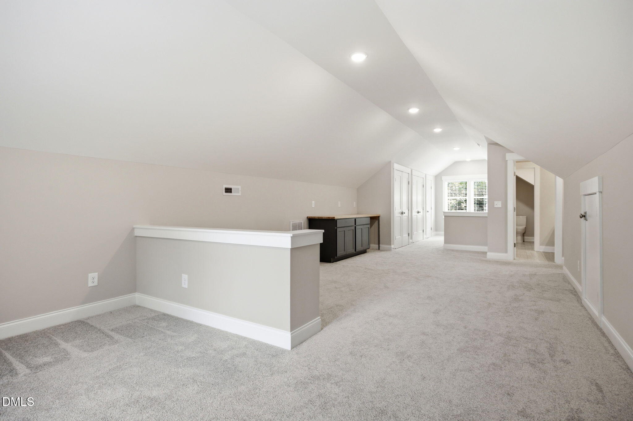 801 N First Avenue Property Photo 35