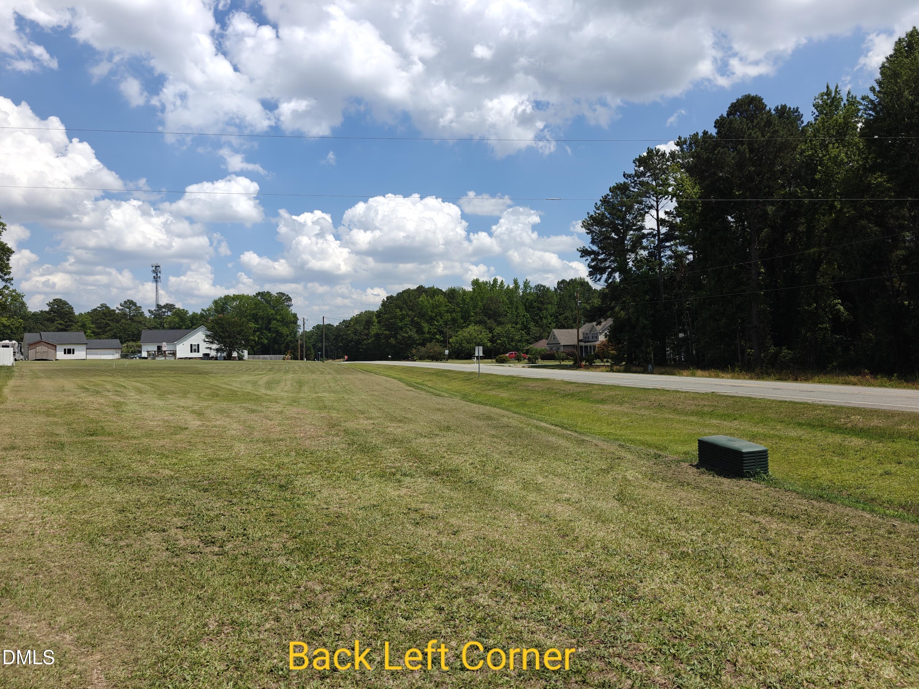5300 Wilsons Mills Road Property Photo 4