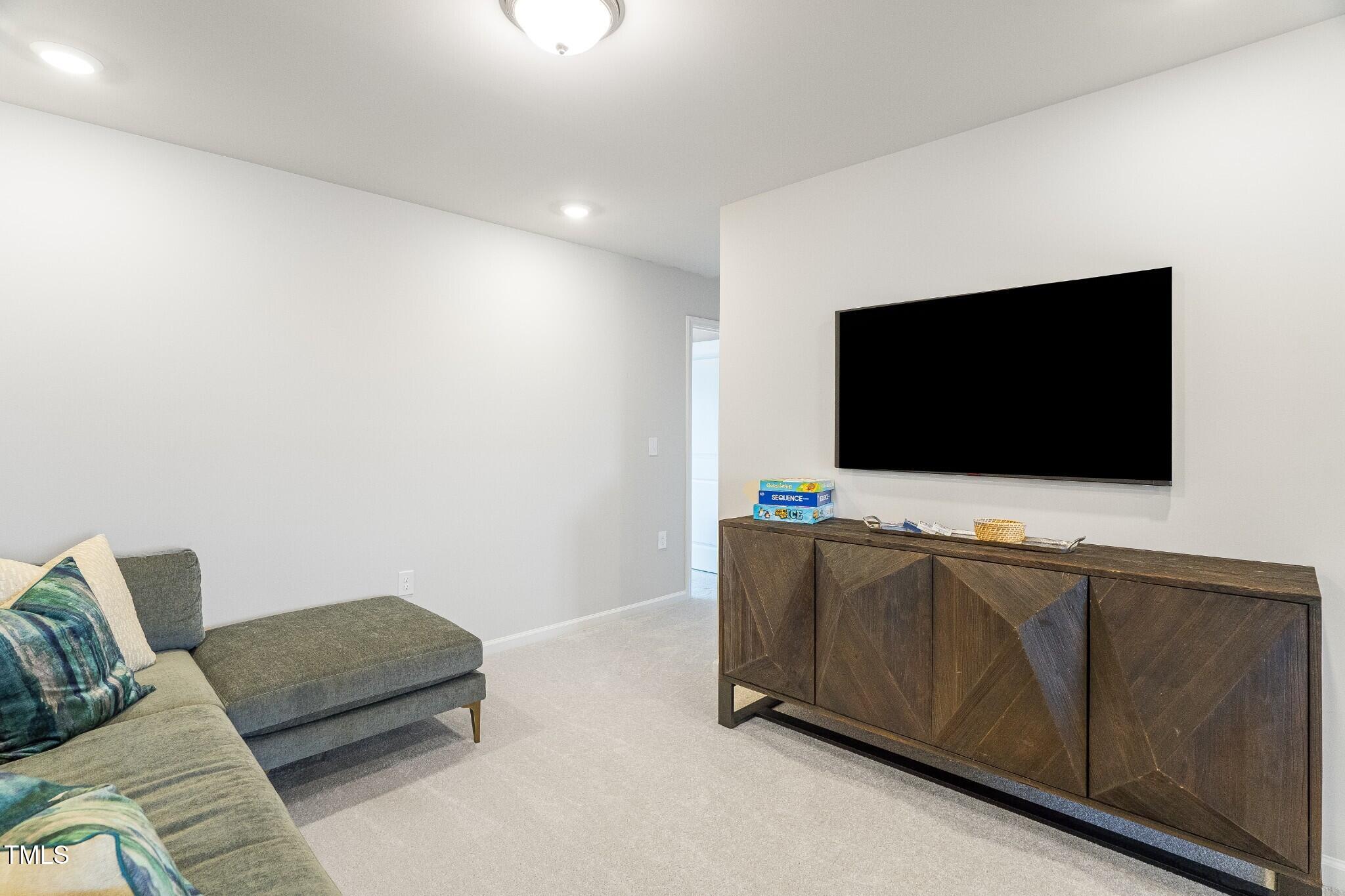 162 Caitlyn Parkway Property Photo 12